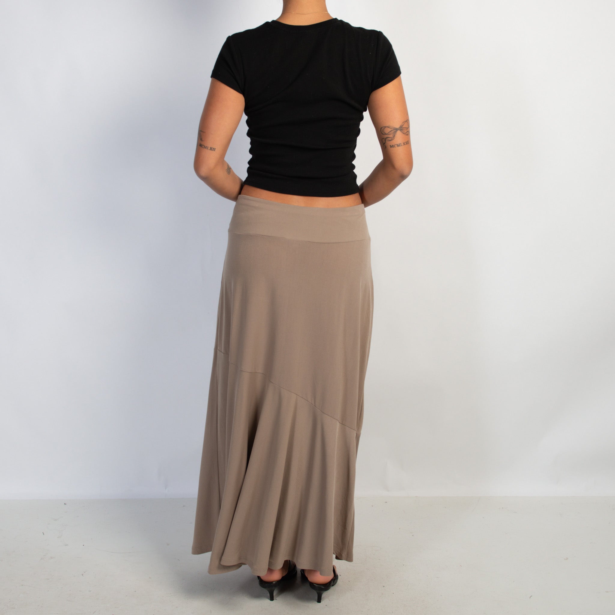 TAN STRETCH LONGLINE SKIRT