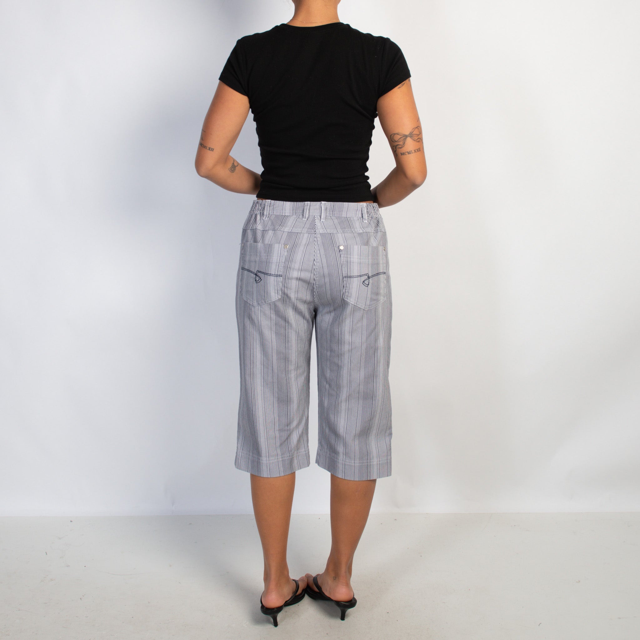 STRIPE CAPRI COTTON PANTS