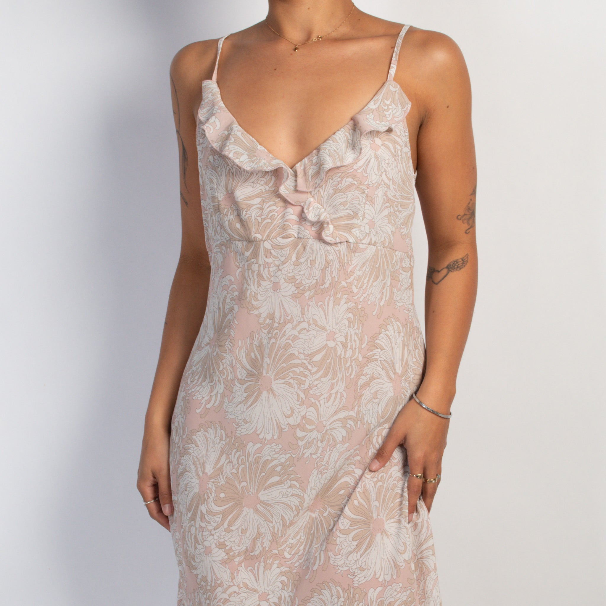 PALE PINK FLORAL MIDI DRESS