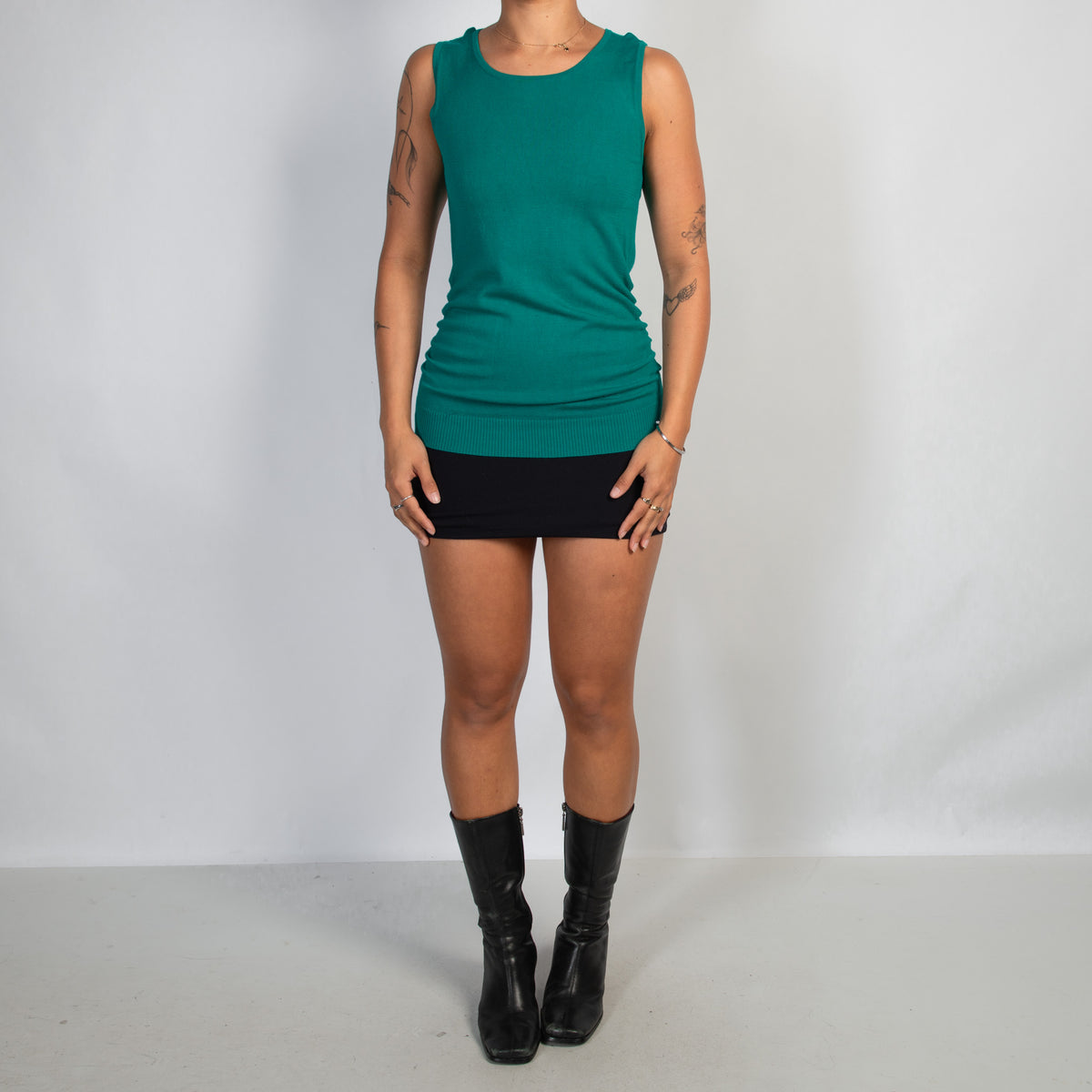 TURQUOISE KNIT TOP