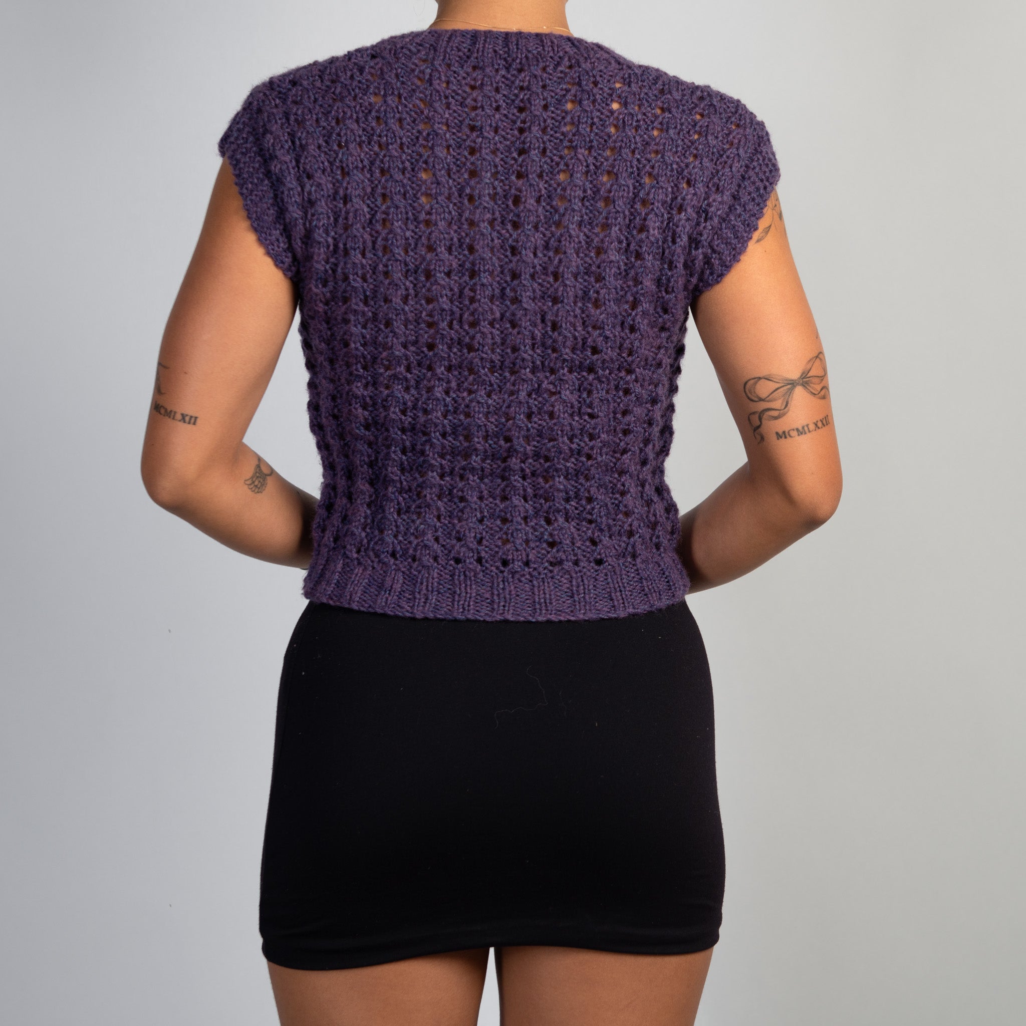 PURPLE LOOSE KNIT VEST
