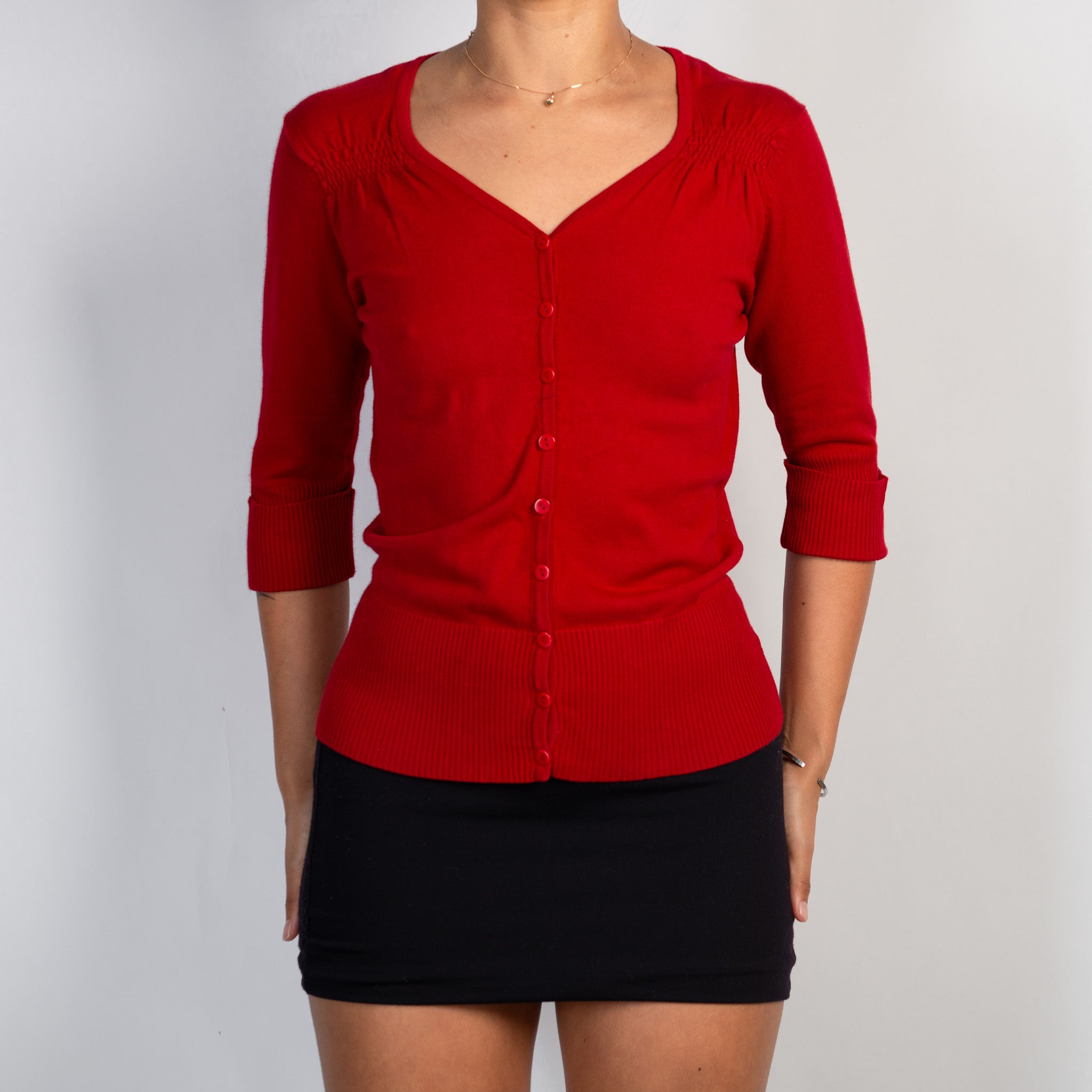 RED KNIT CARDIGAN