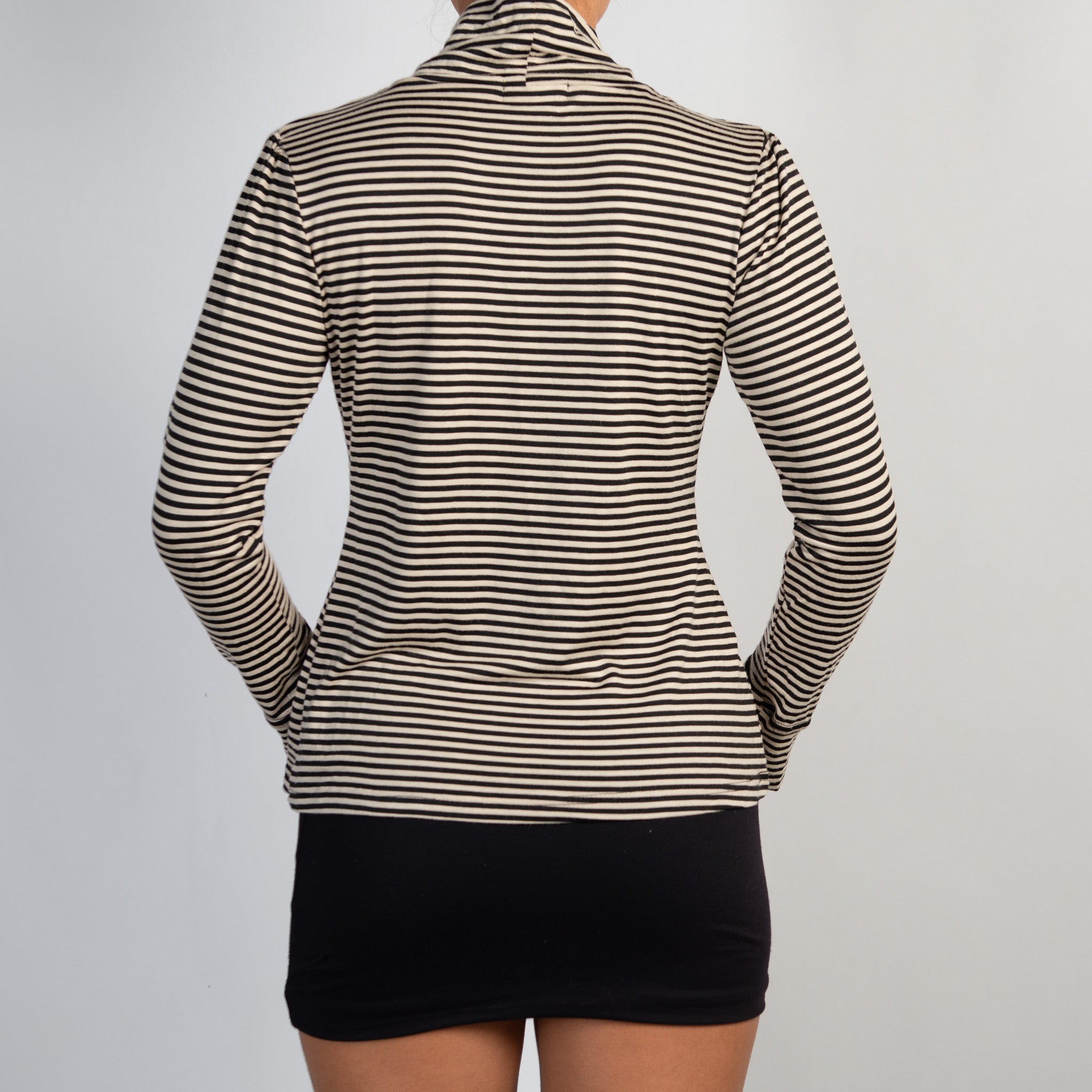 STRIPE LONG SLEEVE TOP