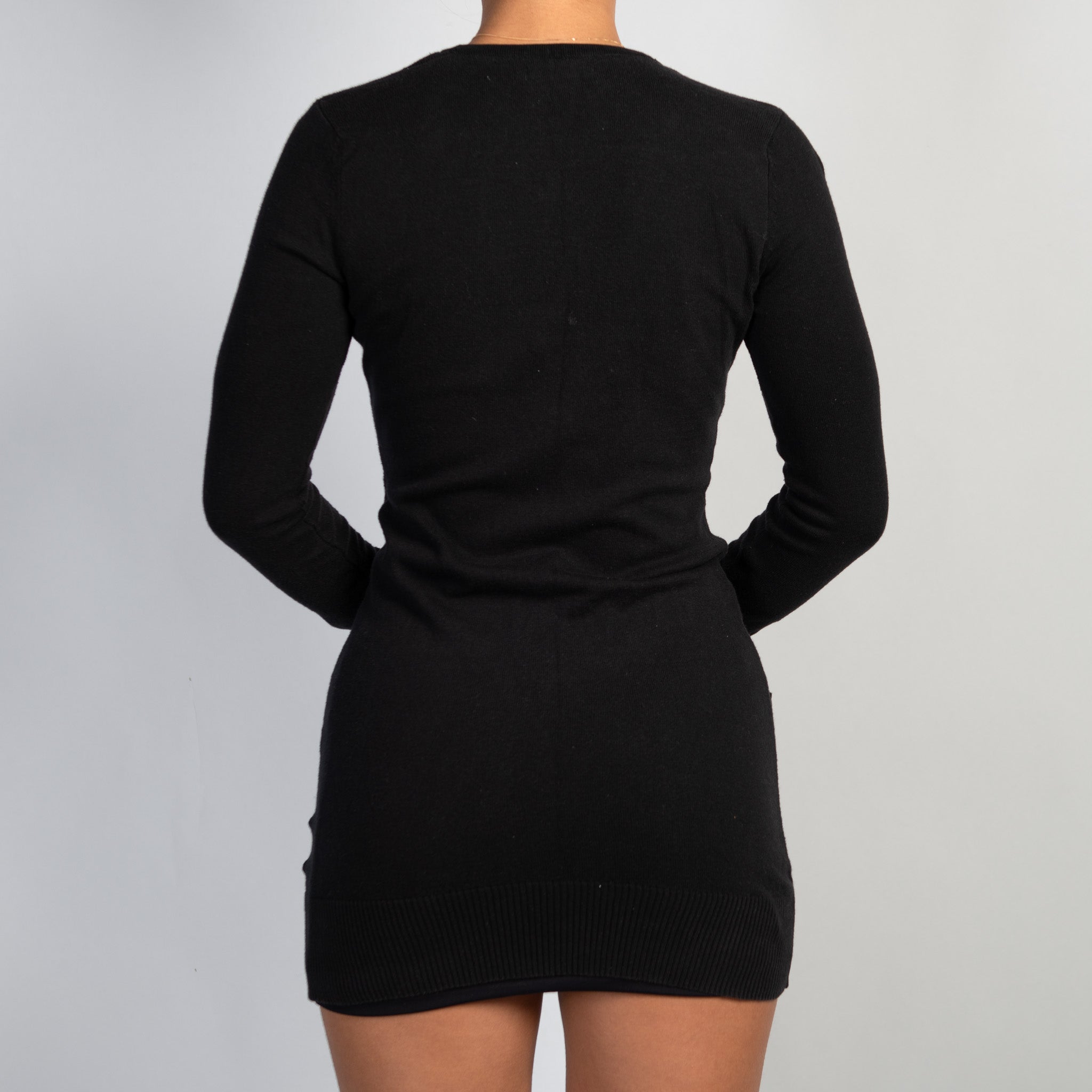 BLACK LONGLINE CARDIGAN