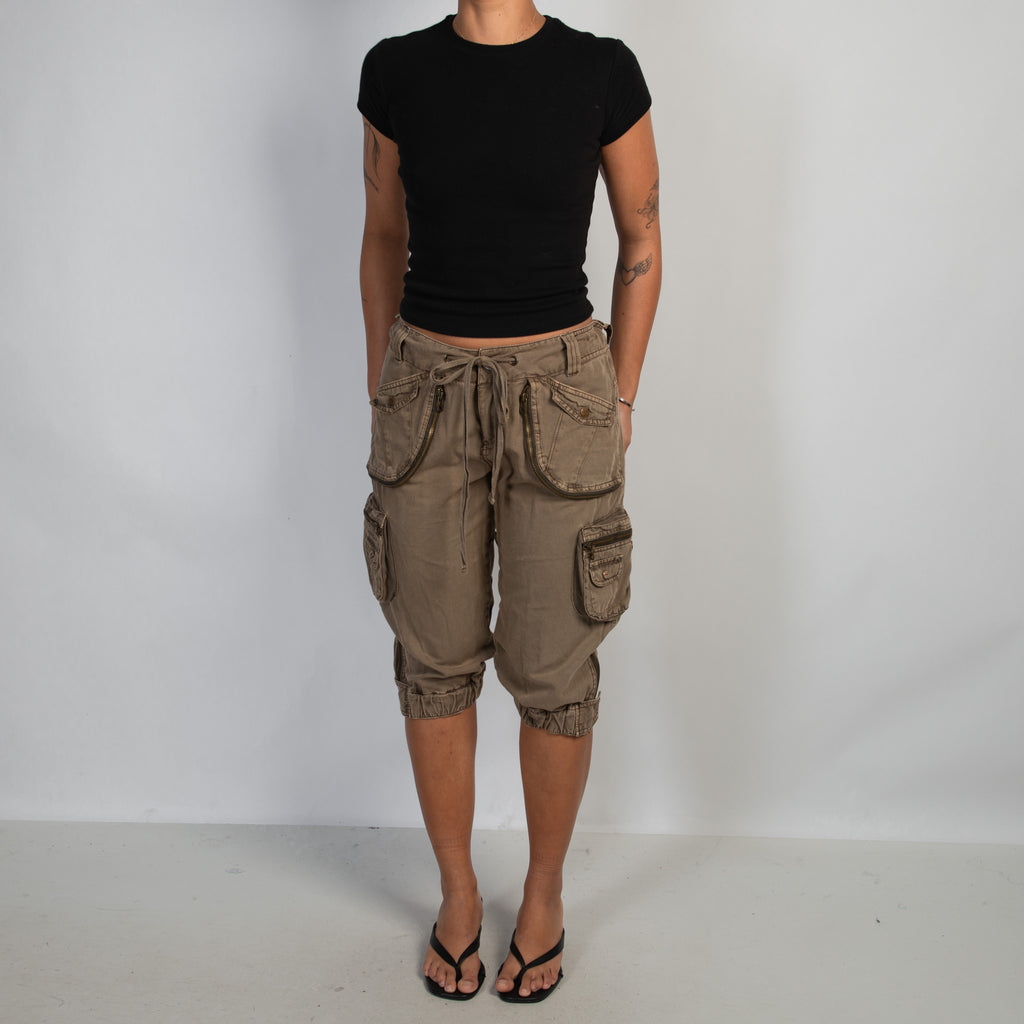 KHAKI CROP CARGO PANTS