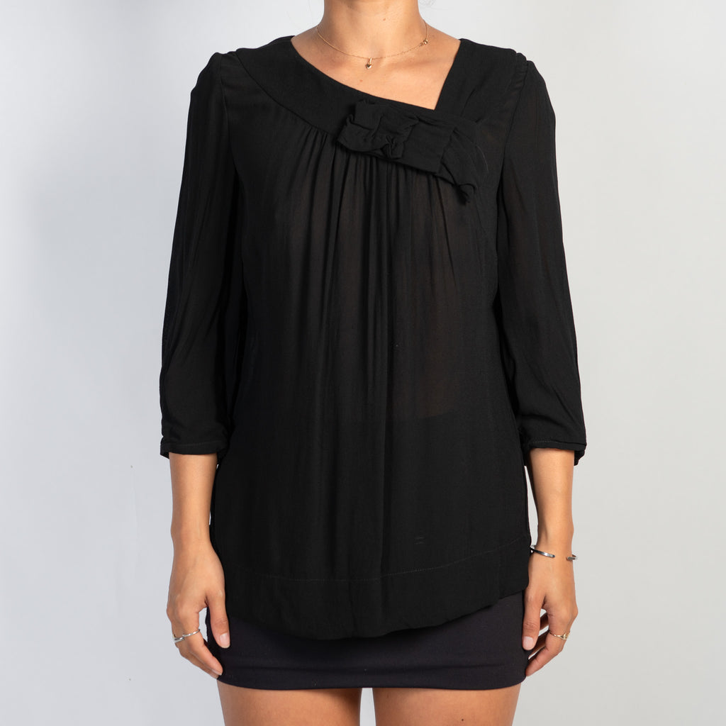 BLACK 3/4 SLEEVE BLOUSE