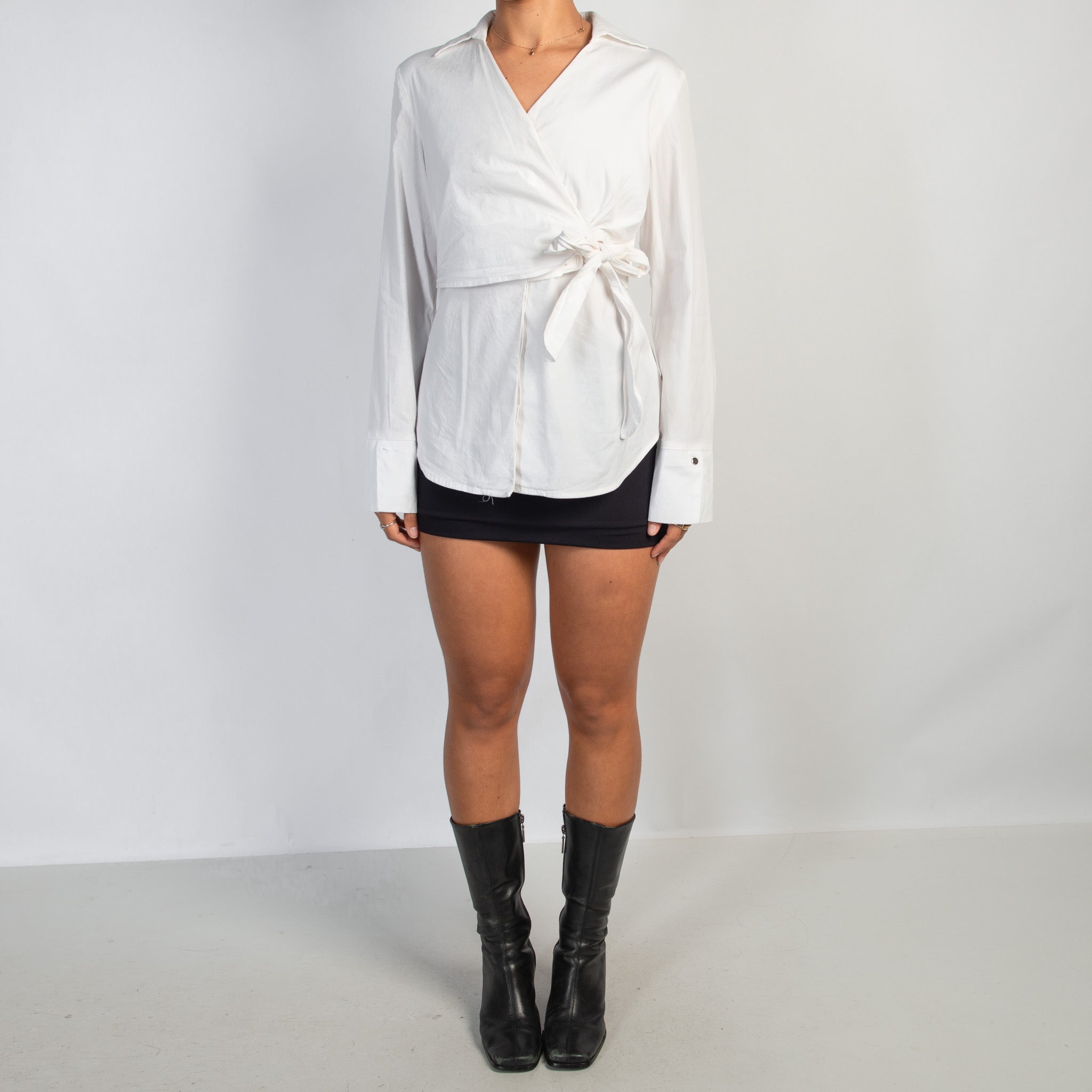 WHITE TIE FRONT BLOUSE