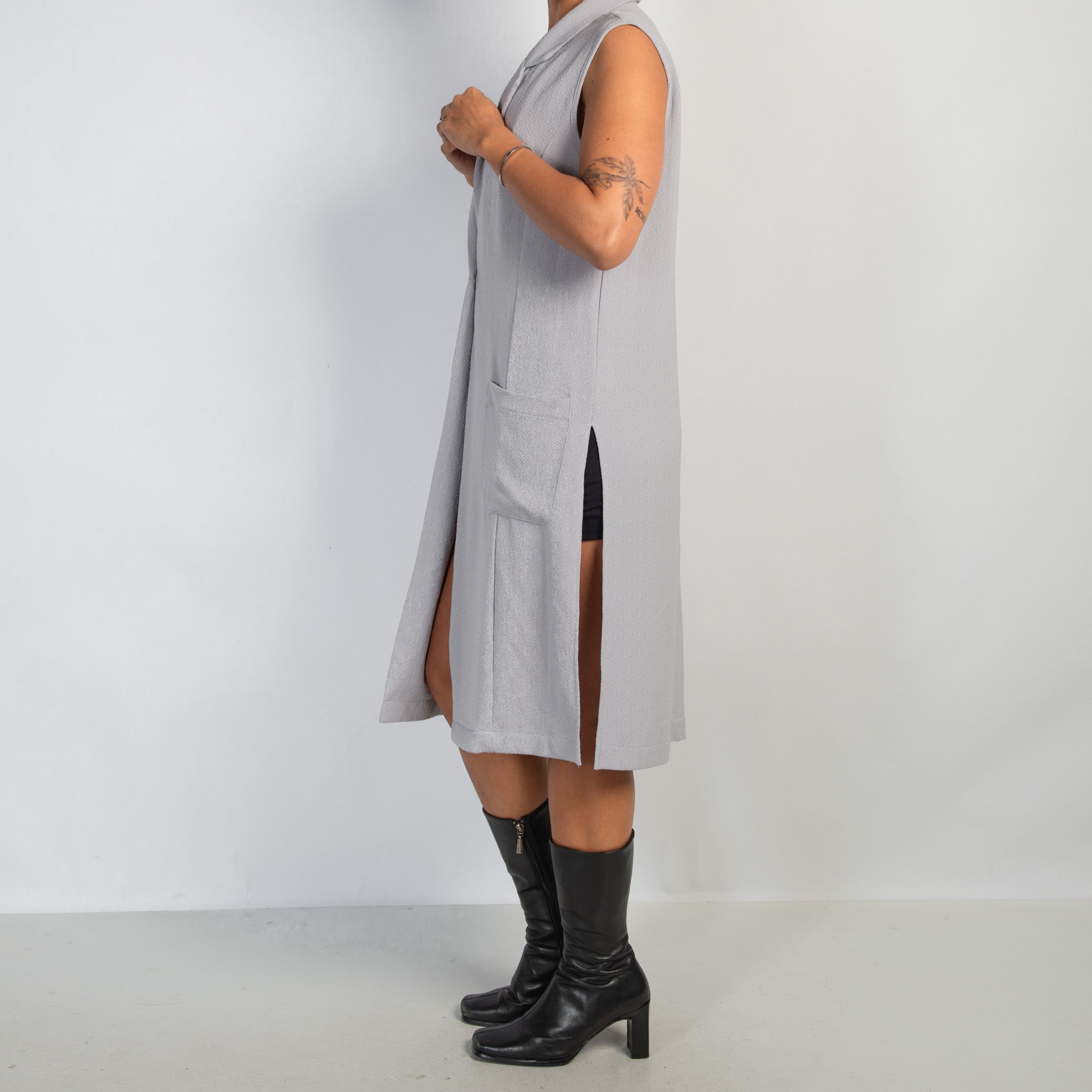 GREY LONGLINE VEST TOP