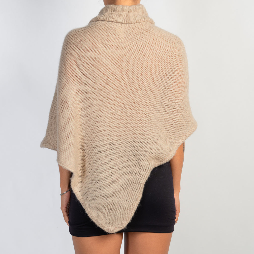 BEIGE WOOL KNIT PONCHO