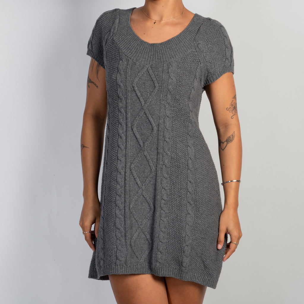GREY CABLE KNIT DRESS