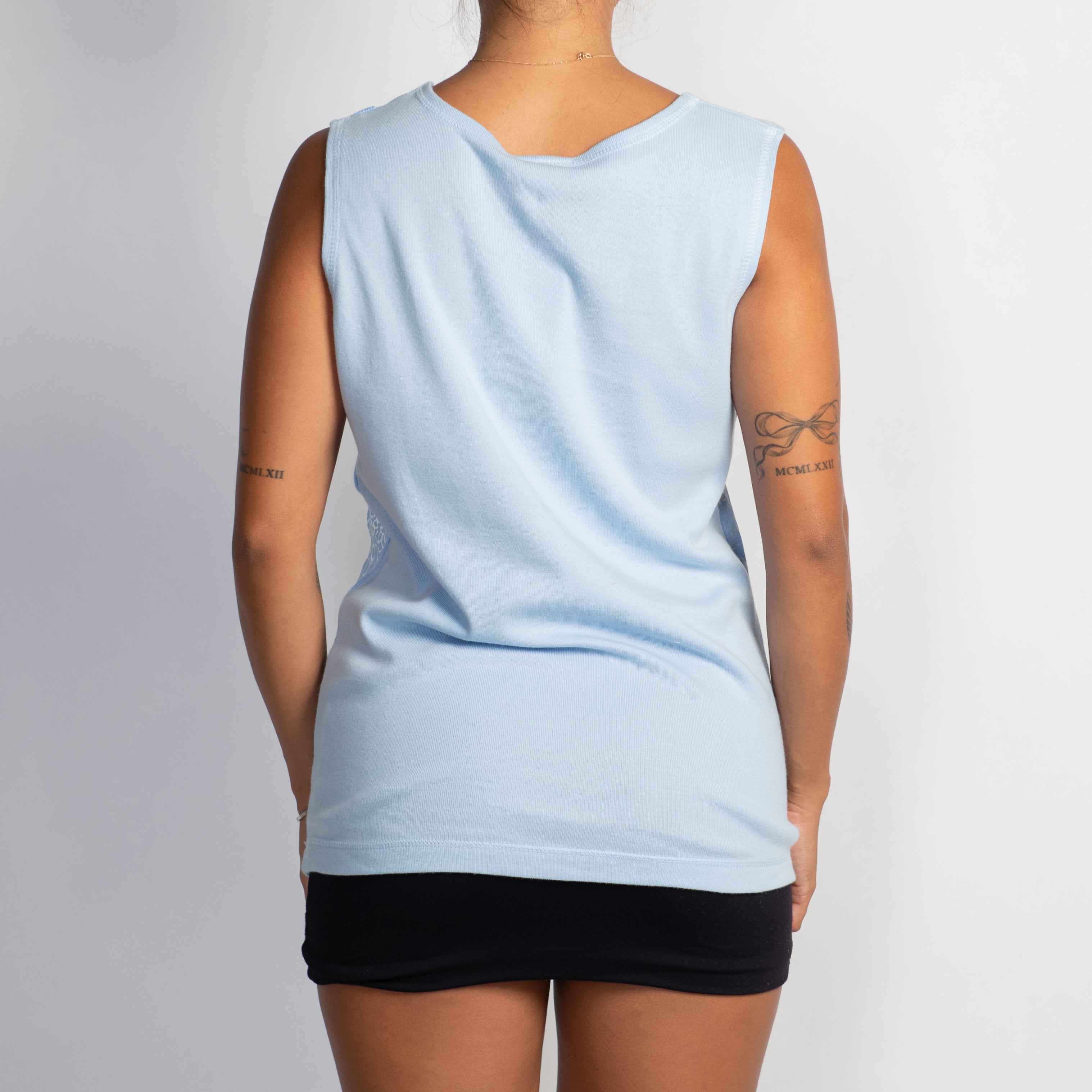 BLUE GRAPHIC SLEEVELESS TOP