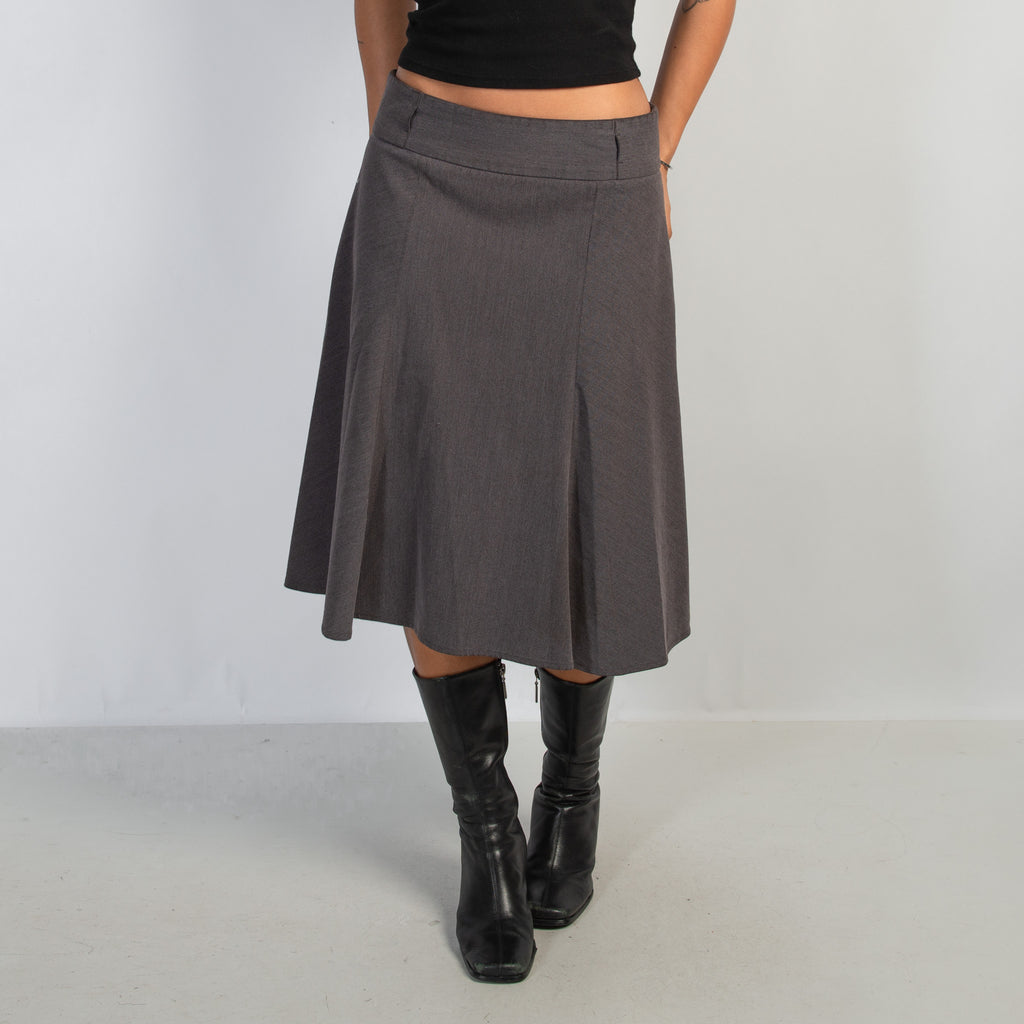GREY FLARED MIDI SKIRT