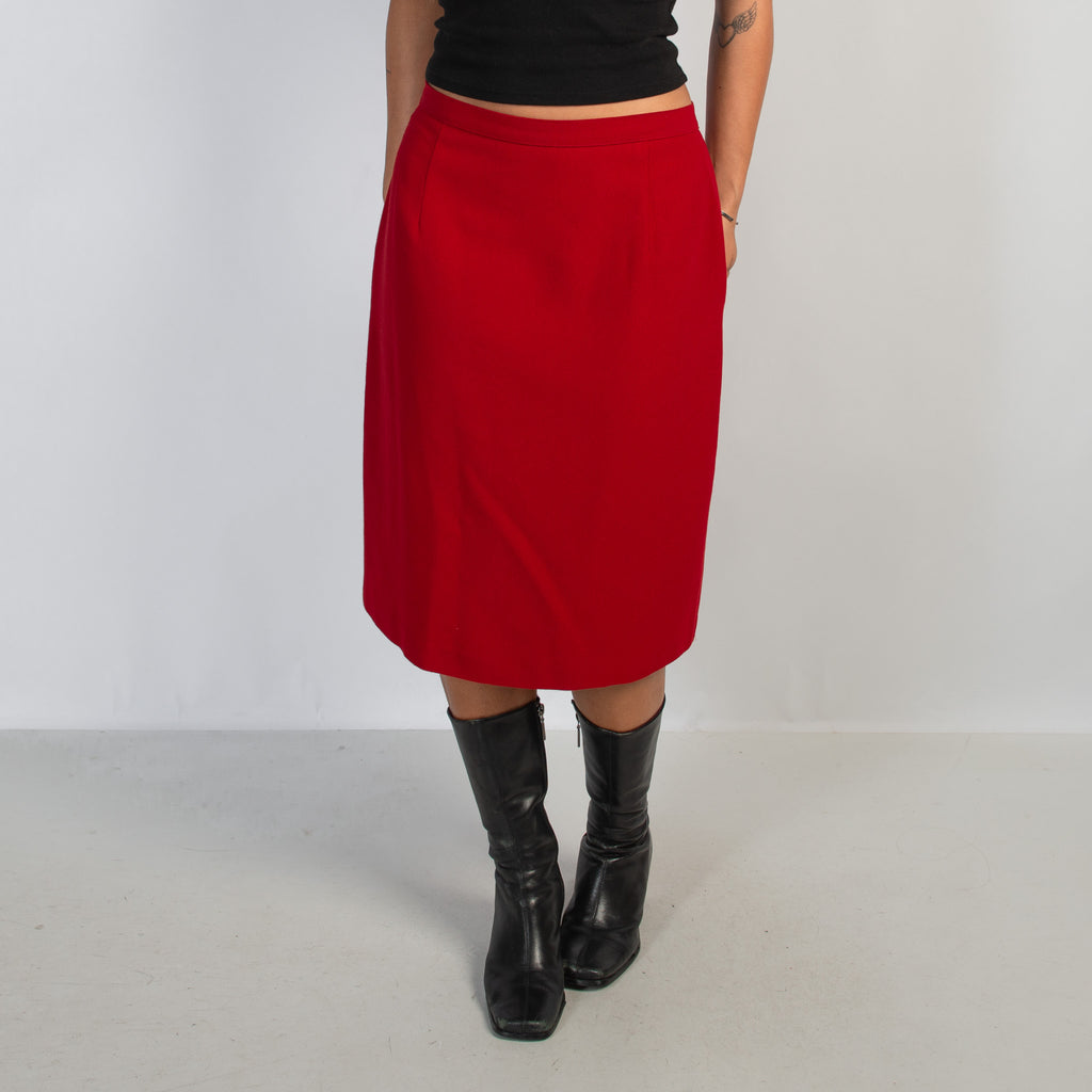 RED MIDI SKIRT