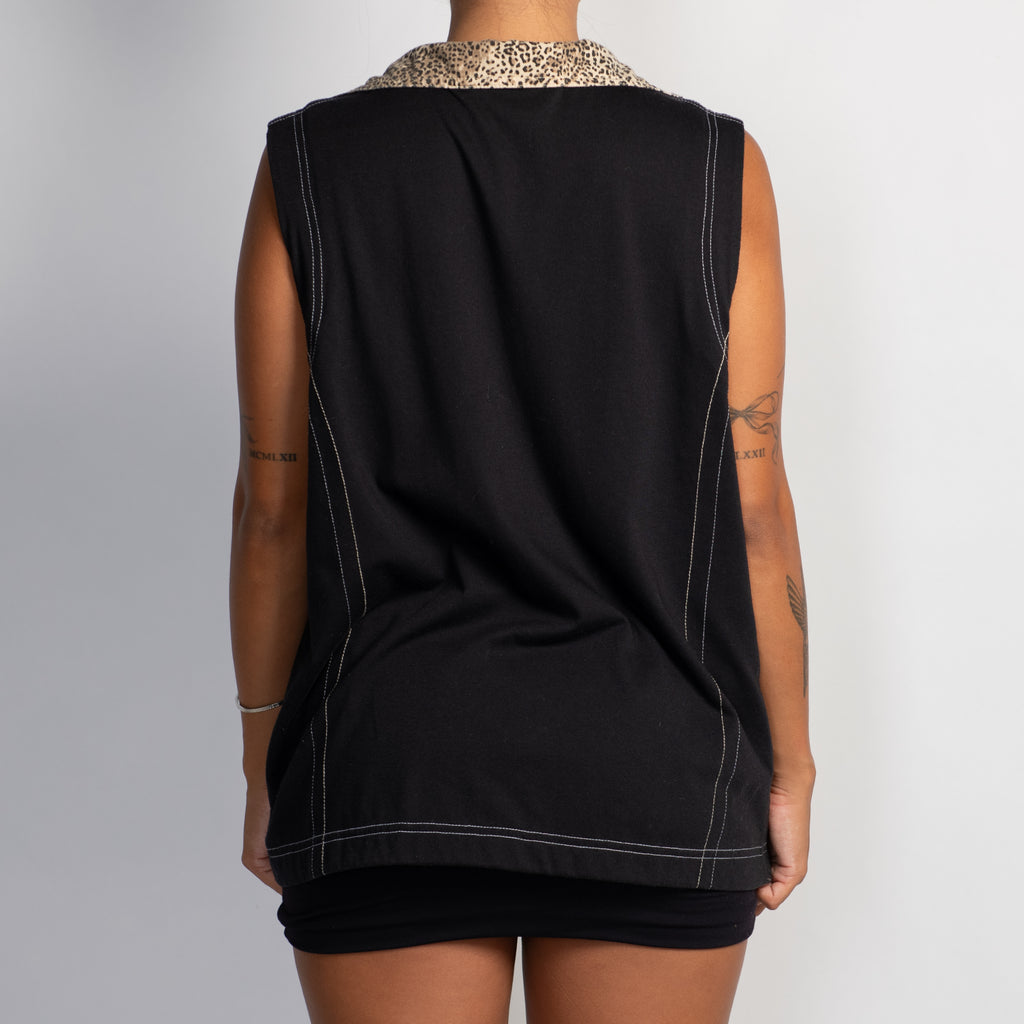 REVERSIBLE ZIP VEST