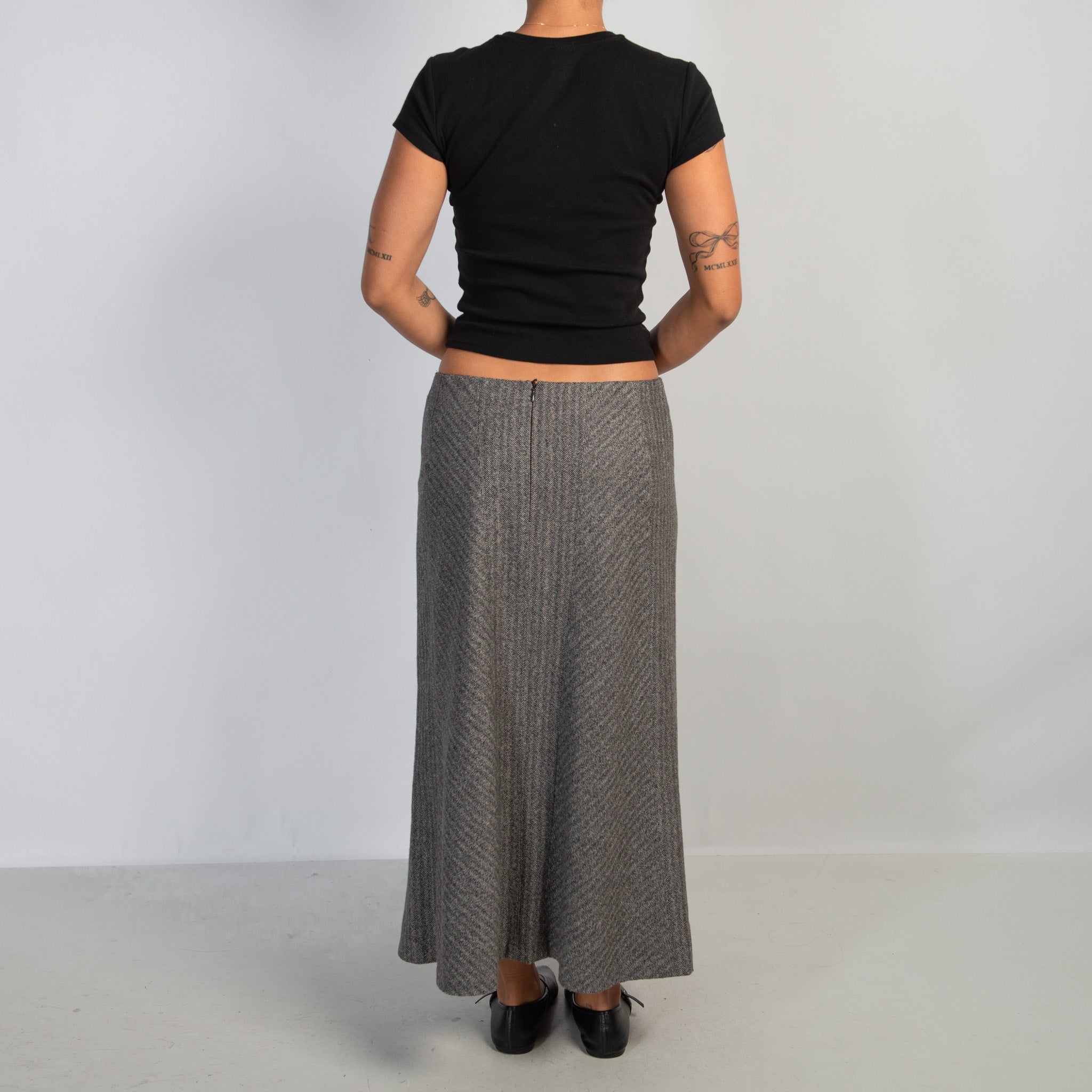 LONGLINE HERRINGBONE SKIRT