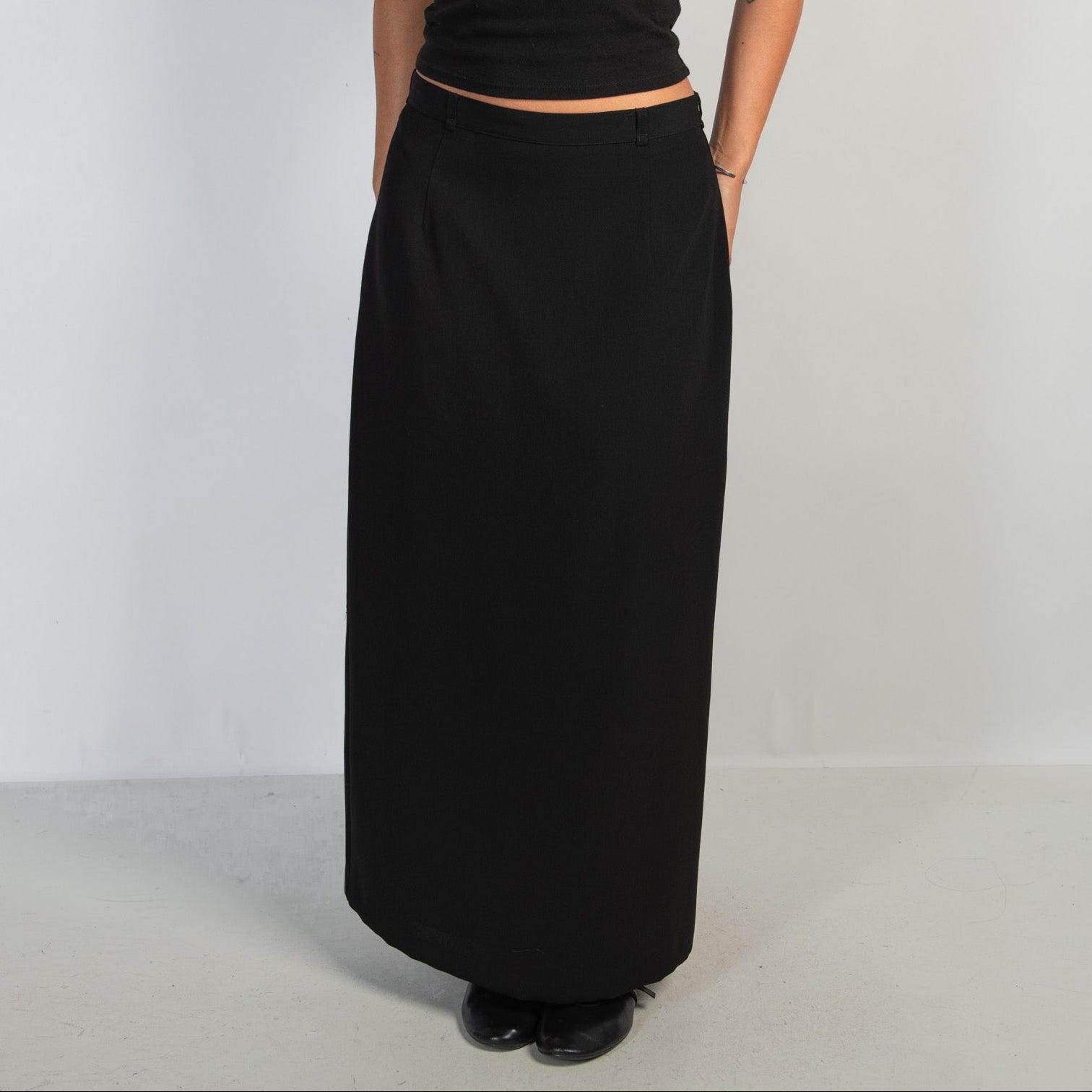 BLACK MAXI SKIRT