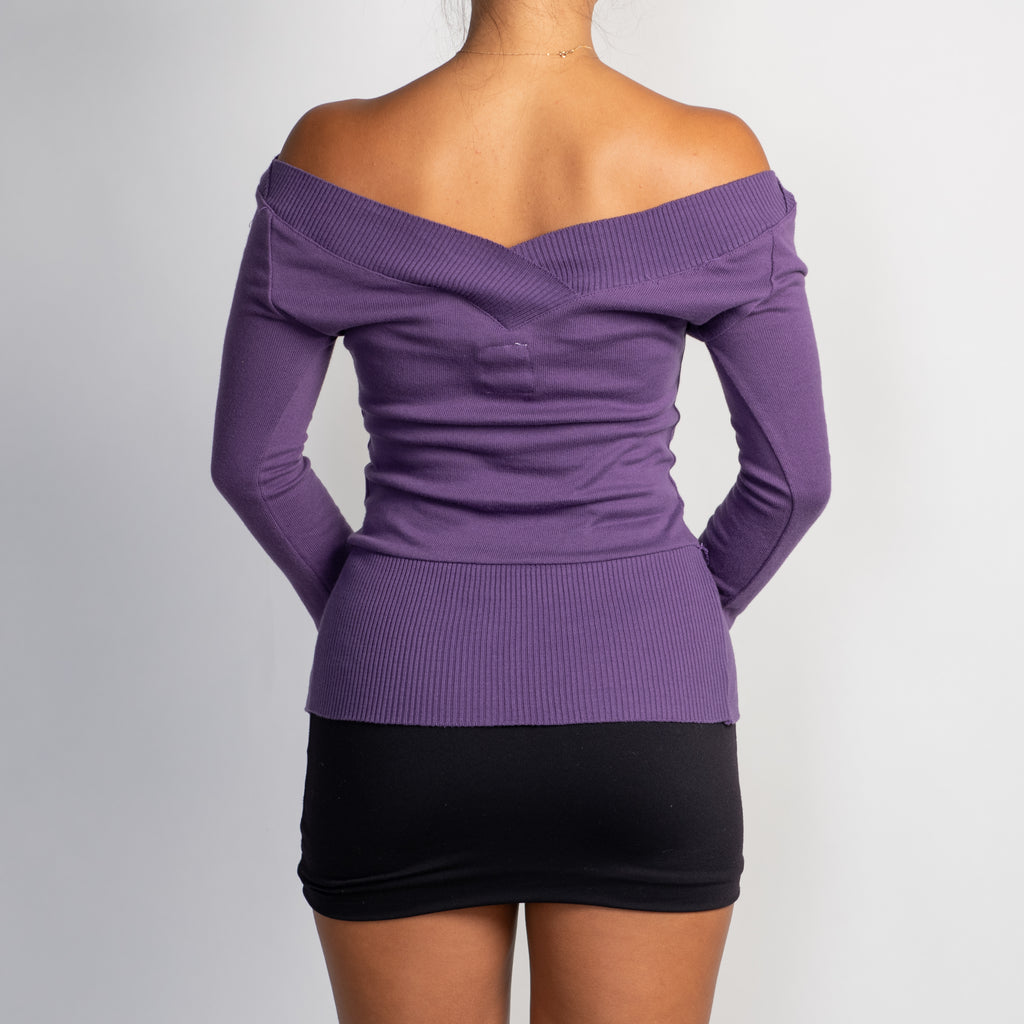 PURPLE WIDE V NECK TOP