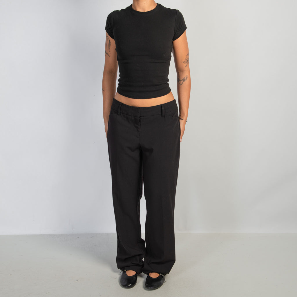 BLACK STRAIGHT LEG PANTS
