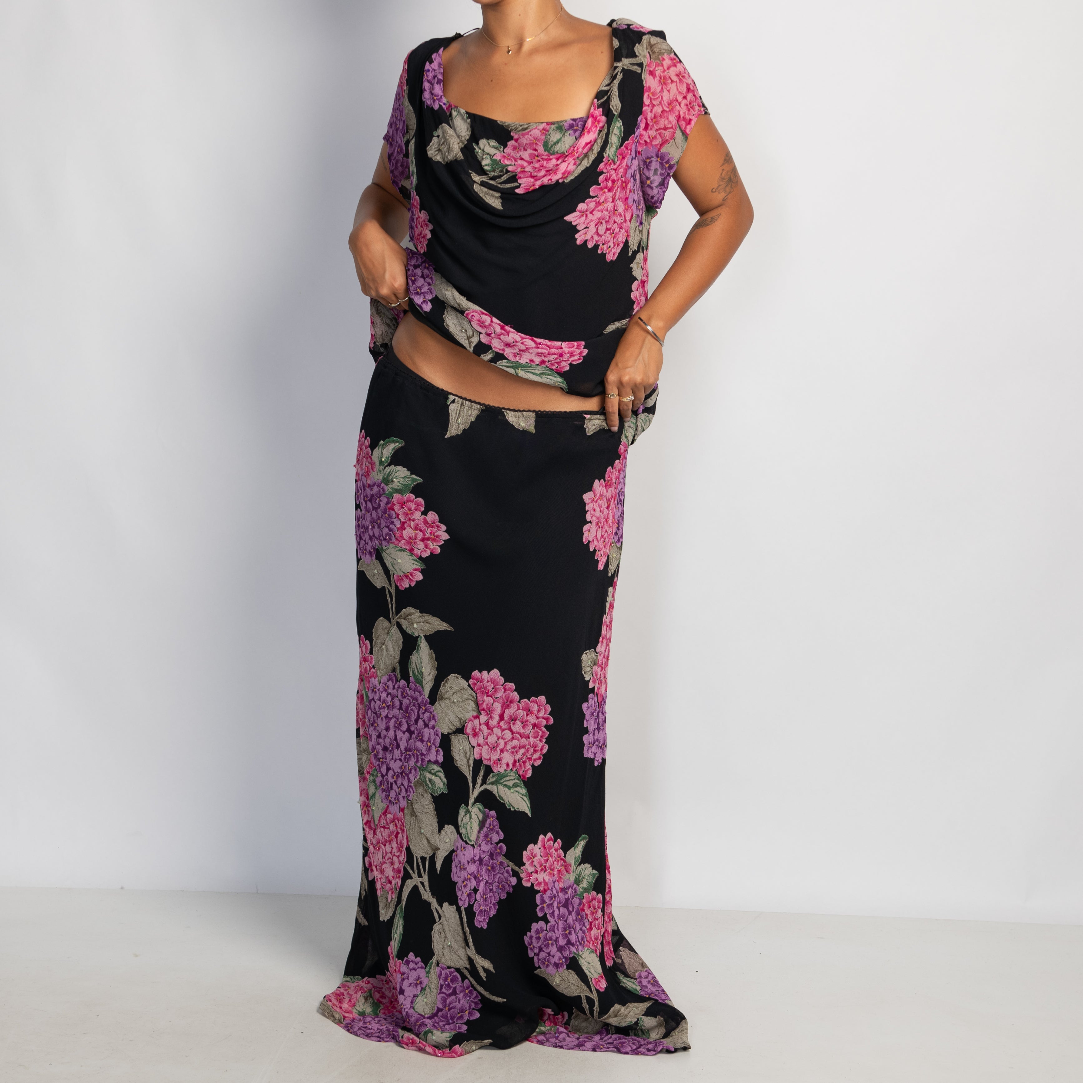 PINK FLORAL 2 PIECE SET