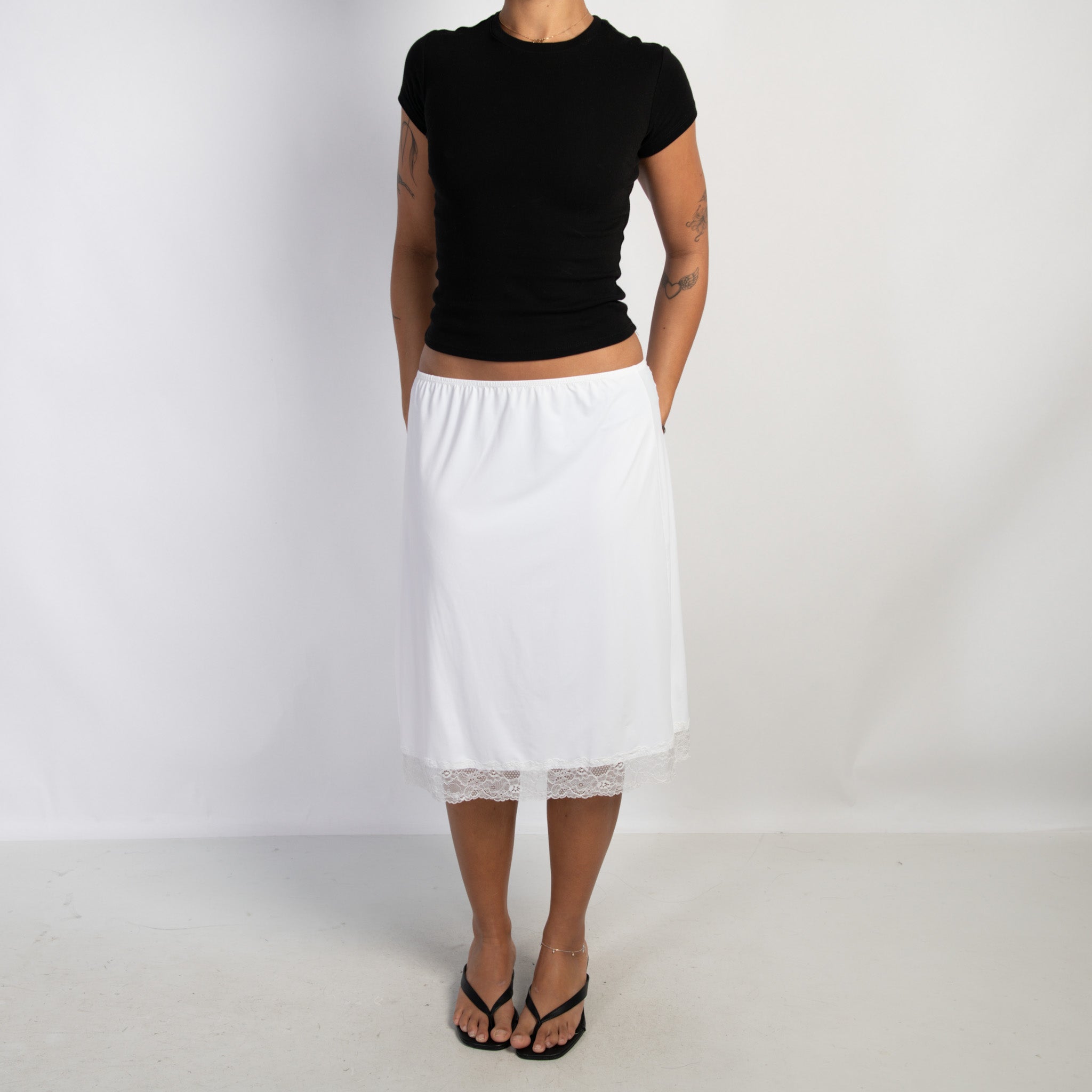 WHITE STRETCH SLIP SKIRT