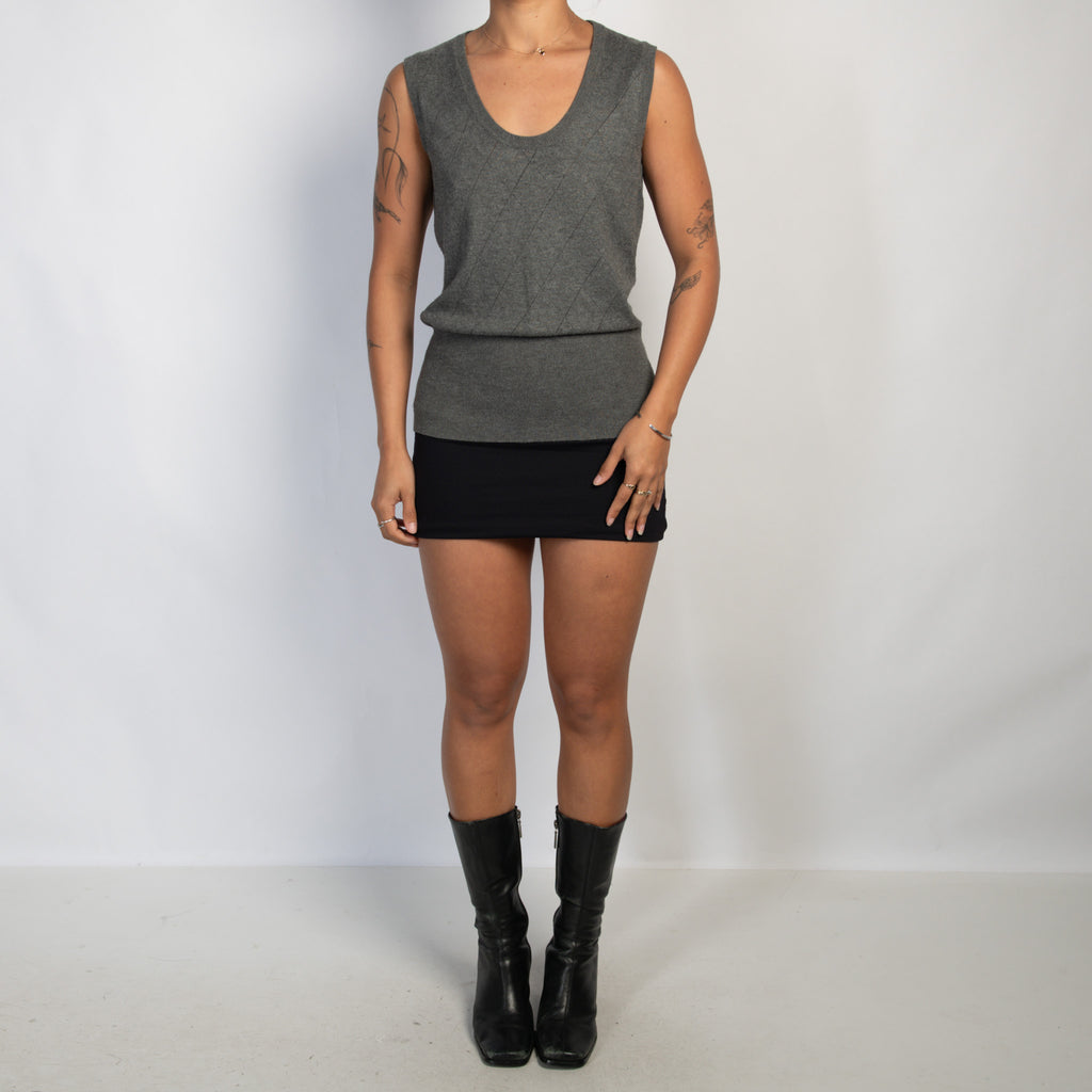 GREY KNIT VEST TOP