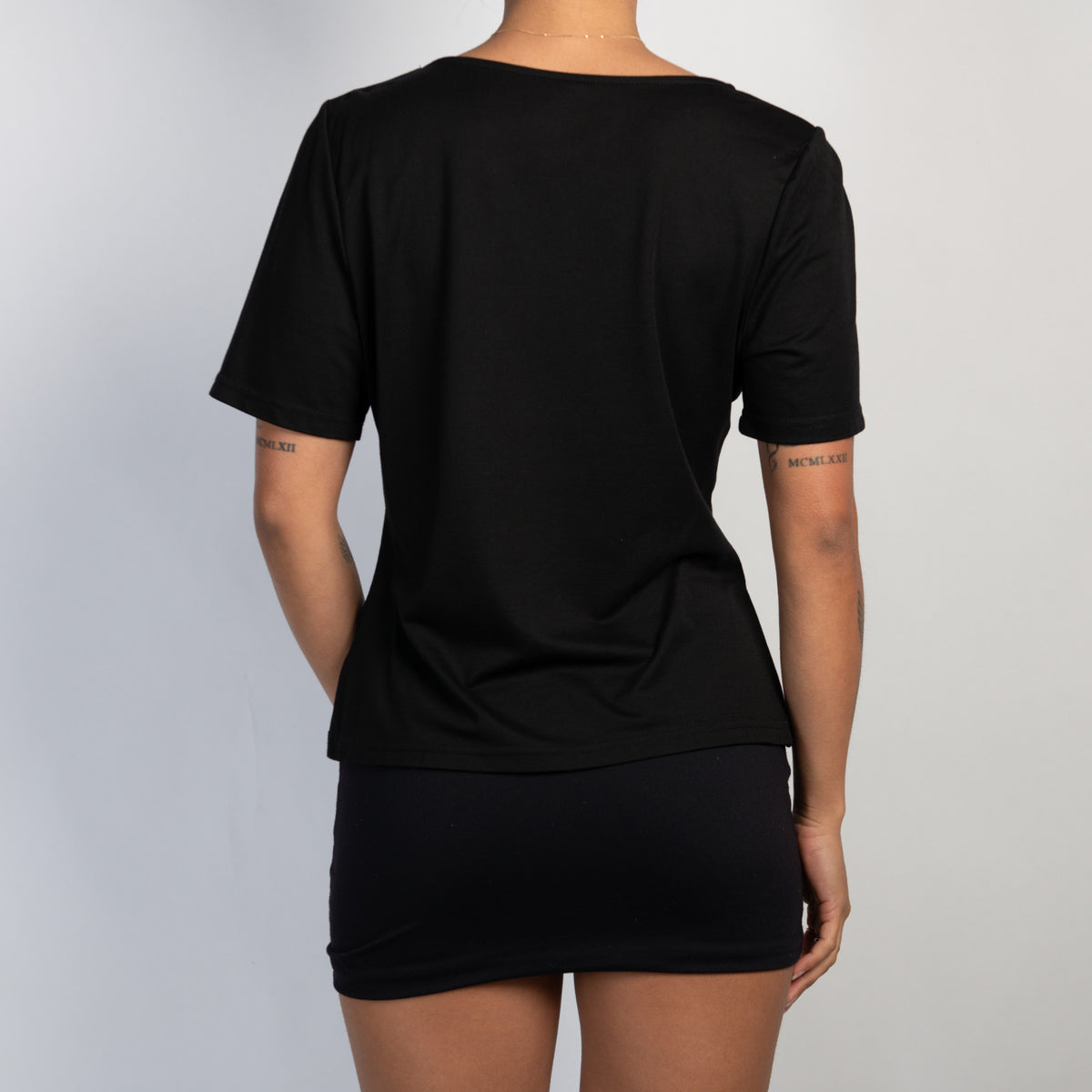 BLACK ASYMMETRIC TOP