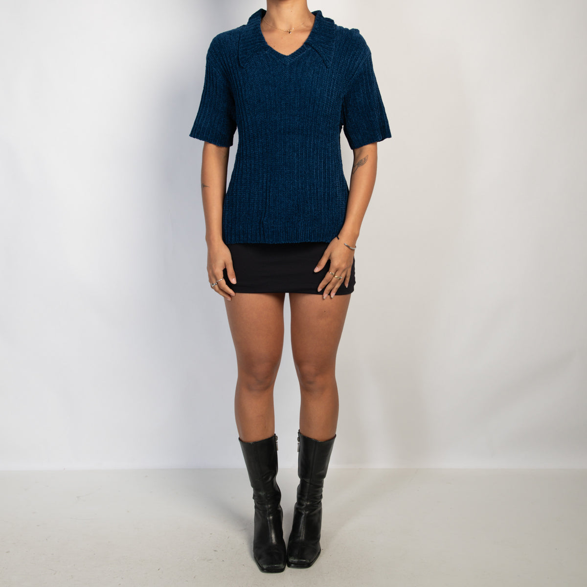 NAVY CHENILLE KNIT TOP
