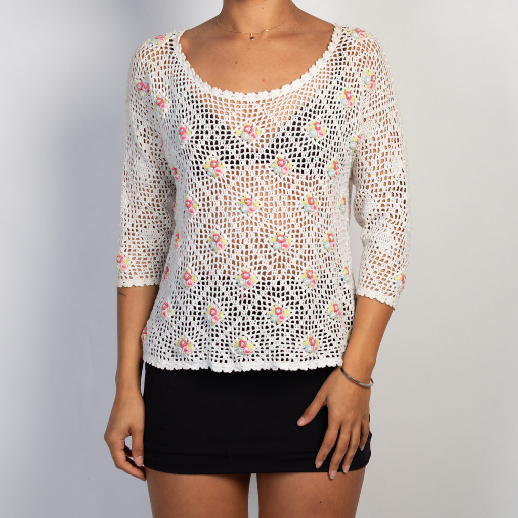 FLORAL CROCHET TOP