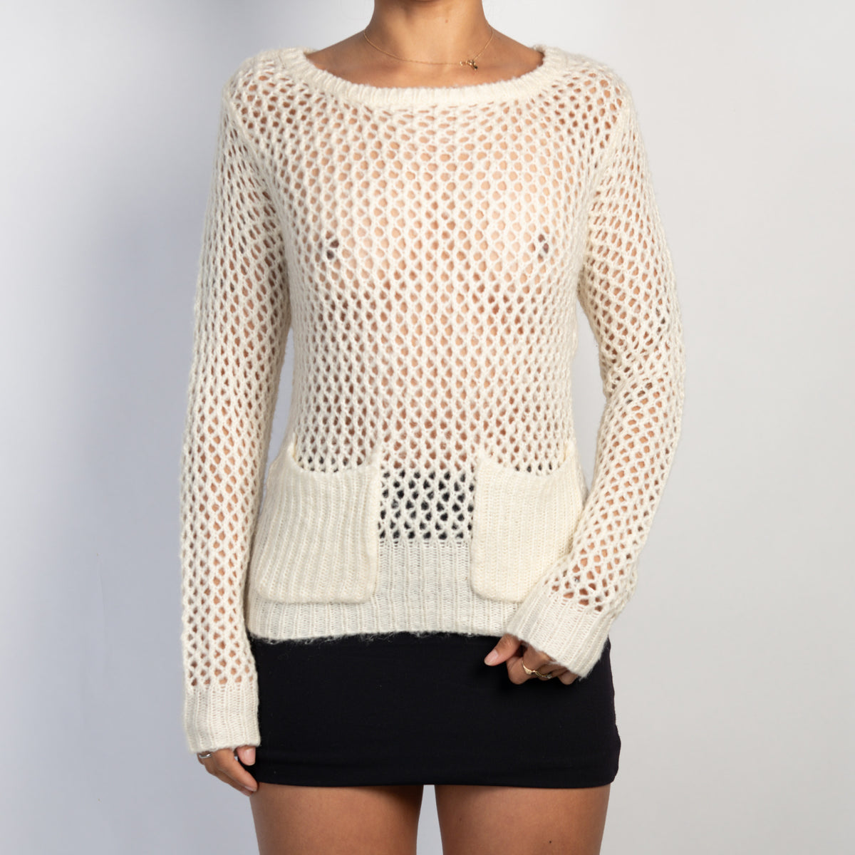 CREAM LOOSE KNIT TOP