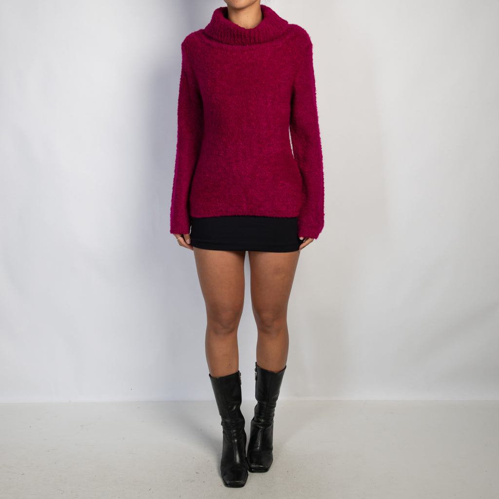 PINK TURTLENECK SWEATER