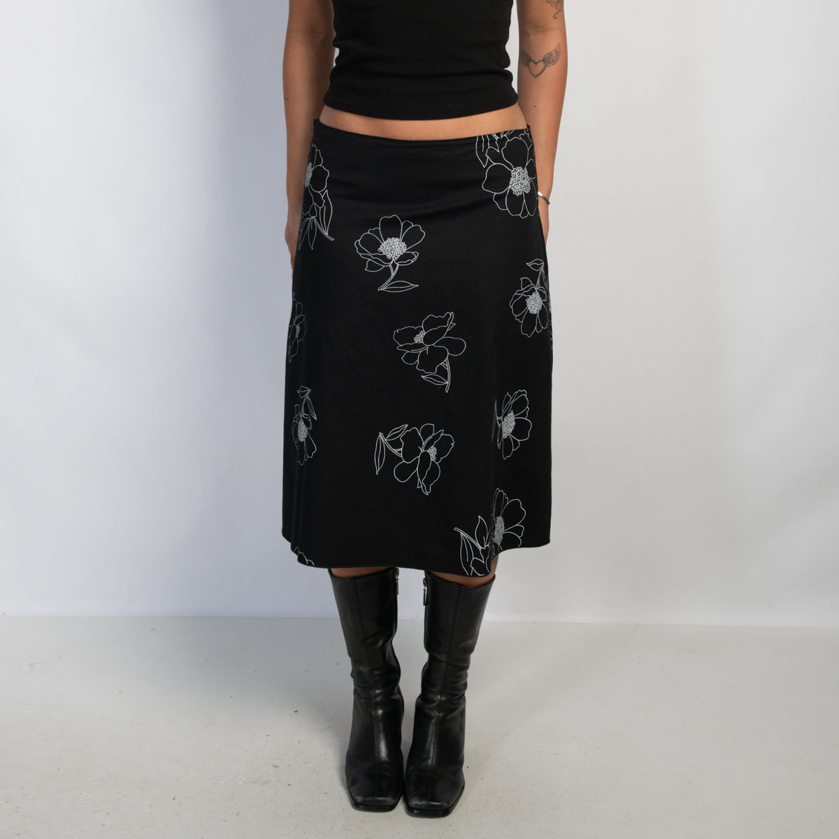 BLACK FLORAL A LINE SKIRT