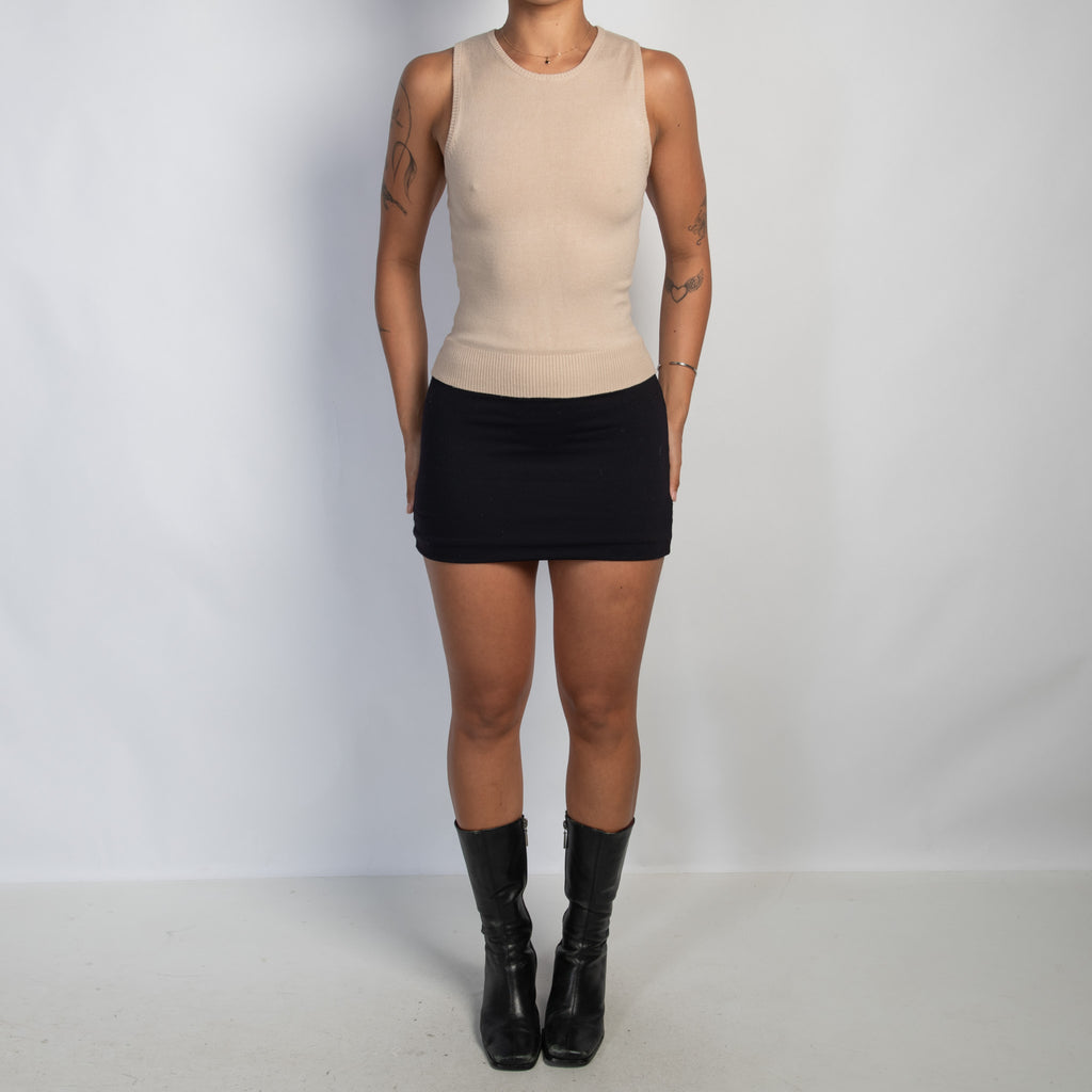 BEIGE KNIT SLEEVELESS TOP