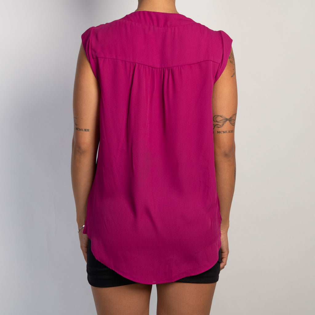 FUCHSIA CROSSOVER BLOUSE