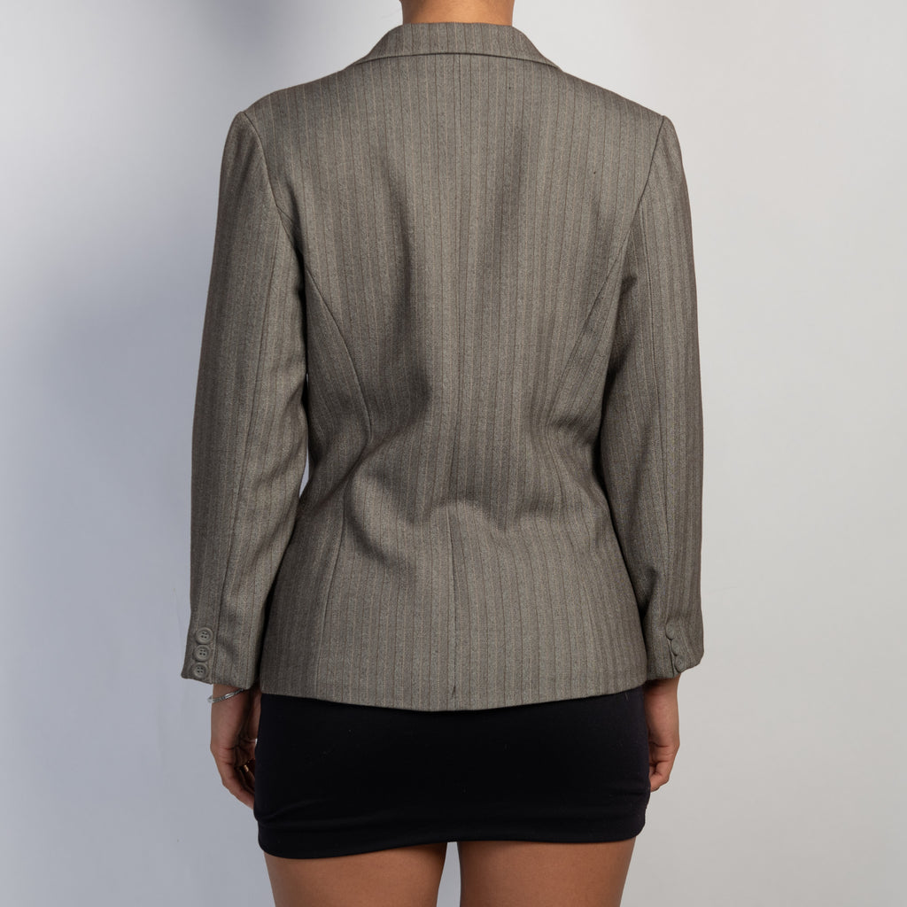 GREY PINSTRIPE BLAZER