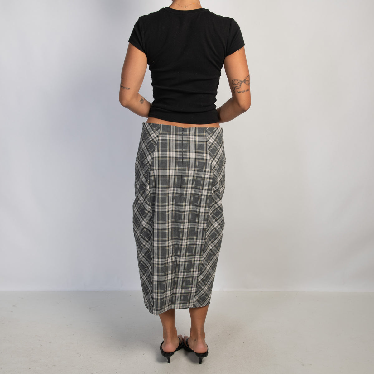 GREY PLAID MIDI SKIRT