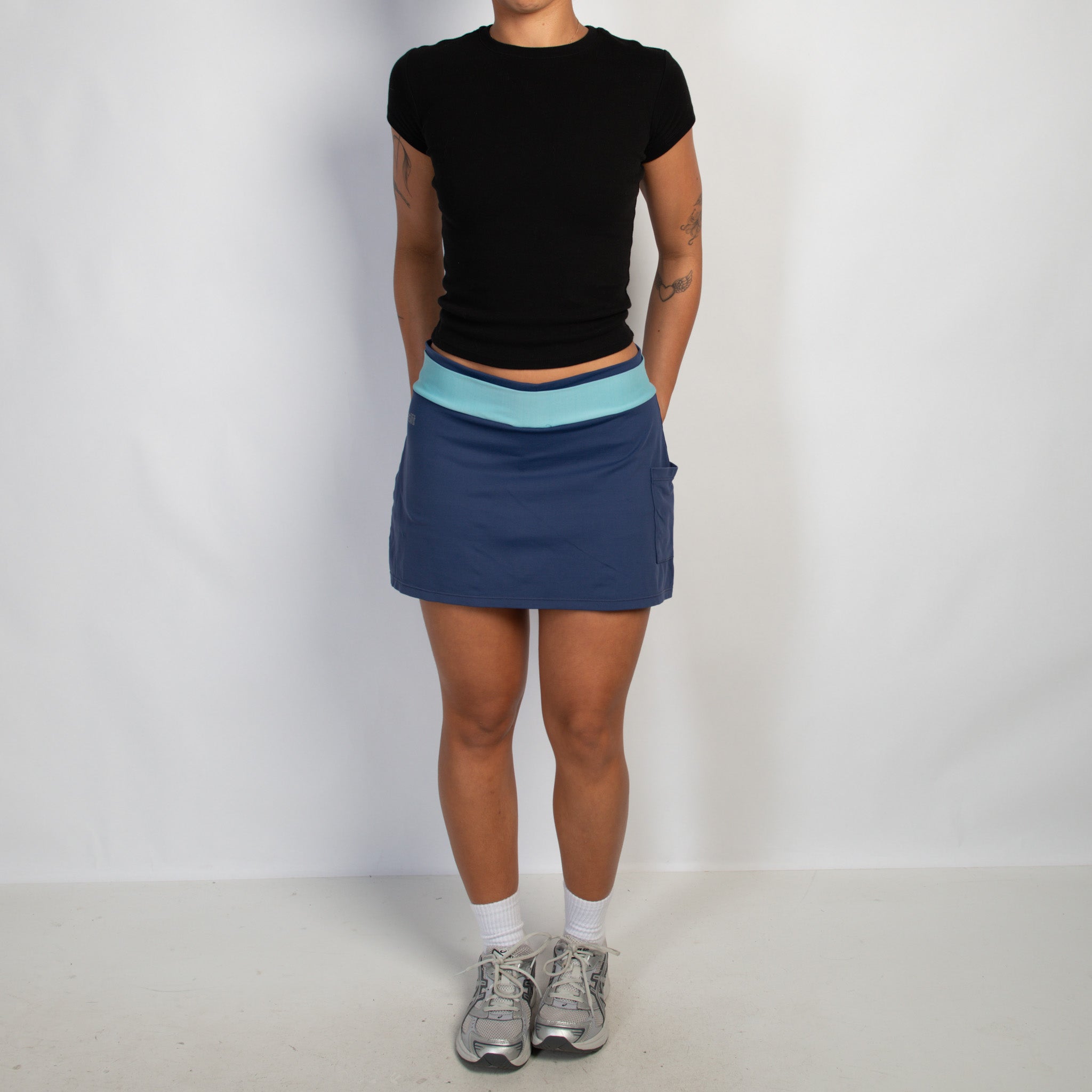 NAVY ACTIVE SKORT