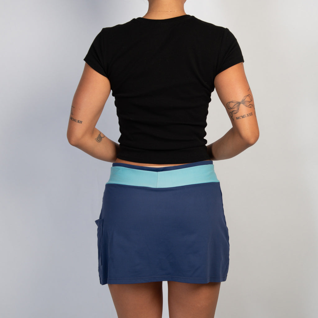NAVY ACTIVE SKORT