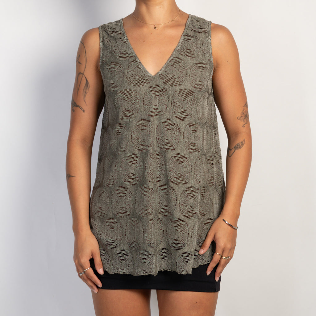 KHAKI GREY SLEEVELESS TOP