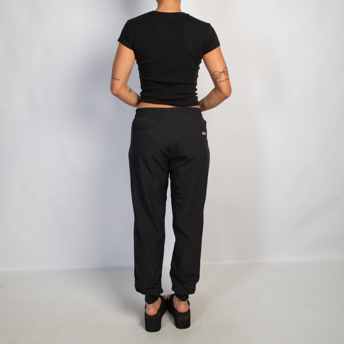 BLACK CUFF PANTS