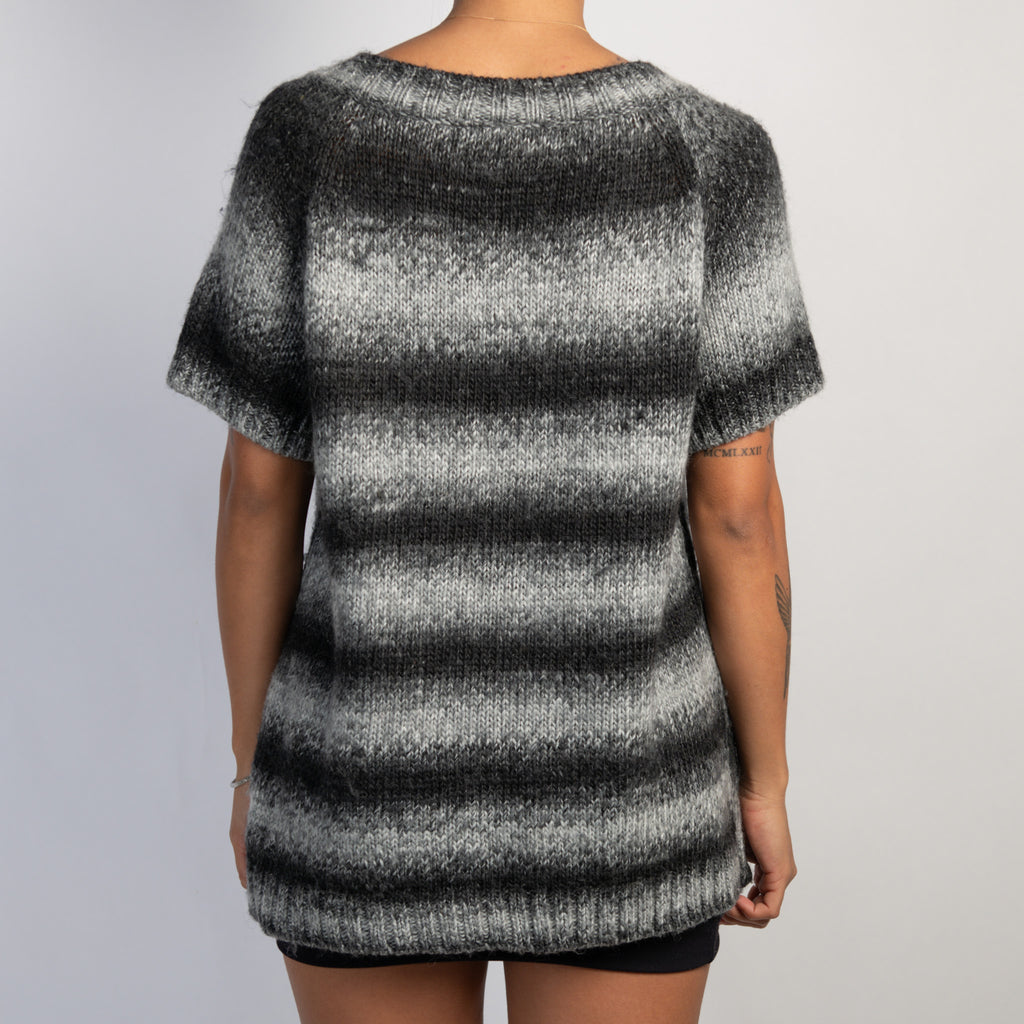 GREY STRIPE CARDIGAN