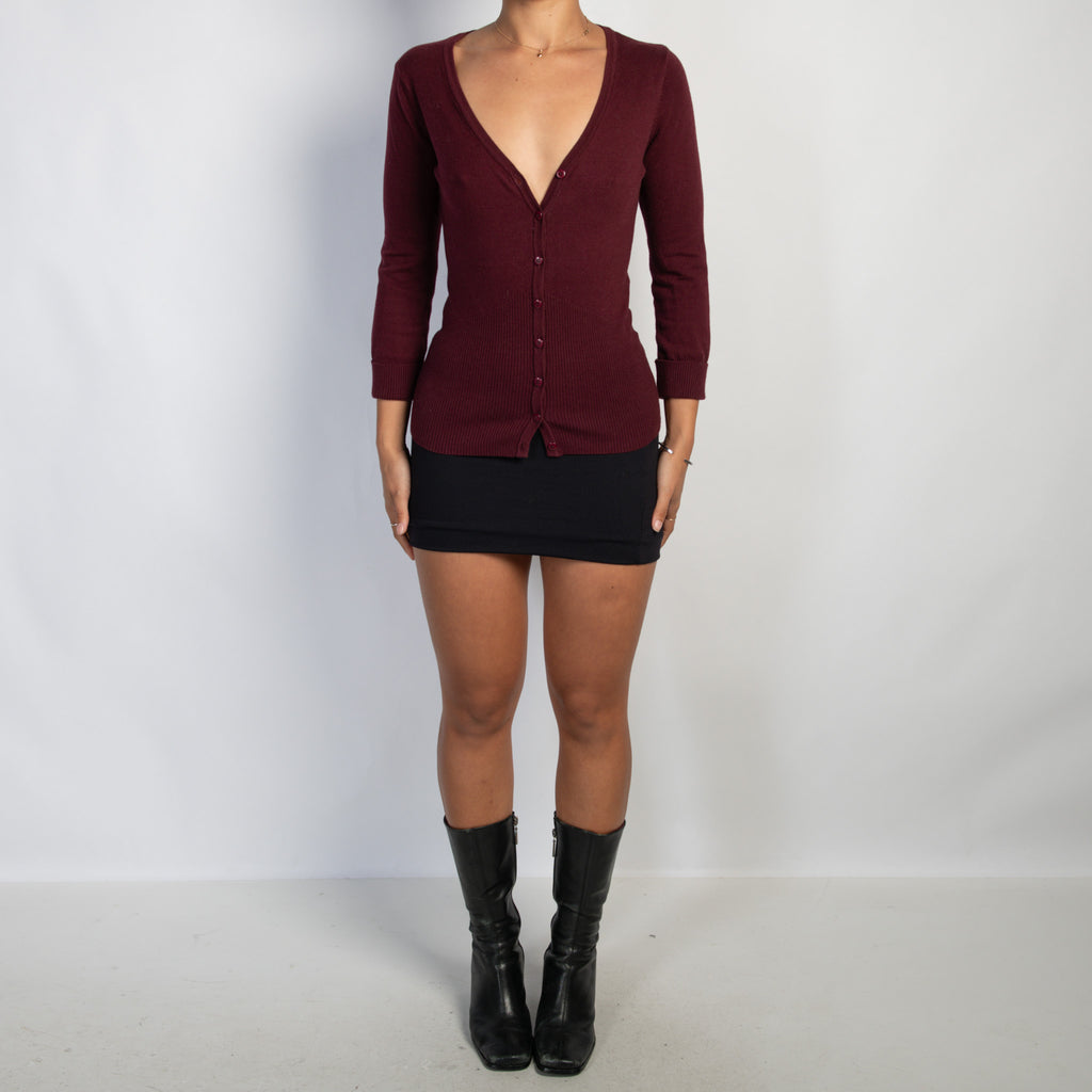 MAROON KNIT CARDIGAN