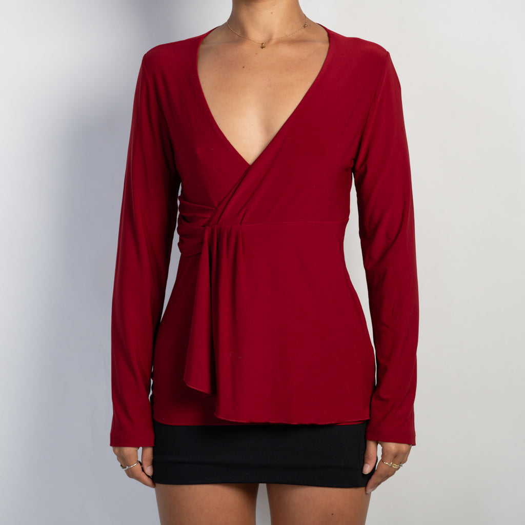 RED STRETCH TOP