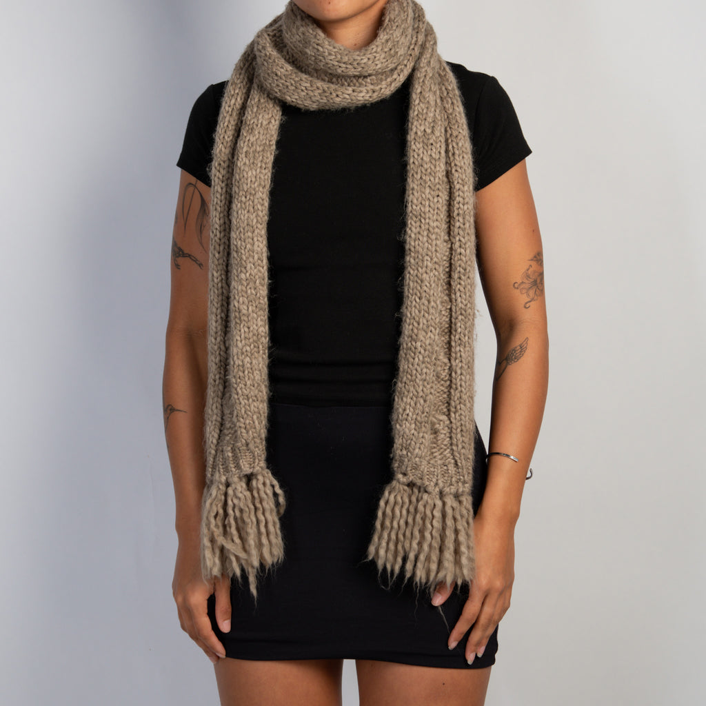 GREIGE CHUNKY SCARF