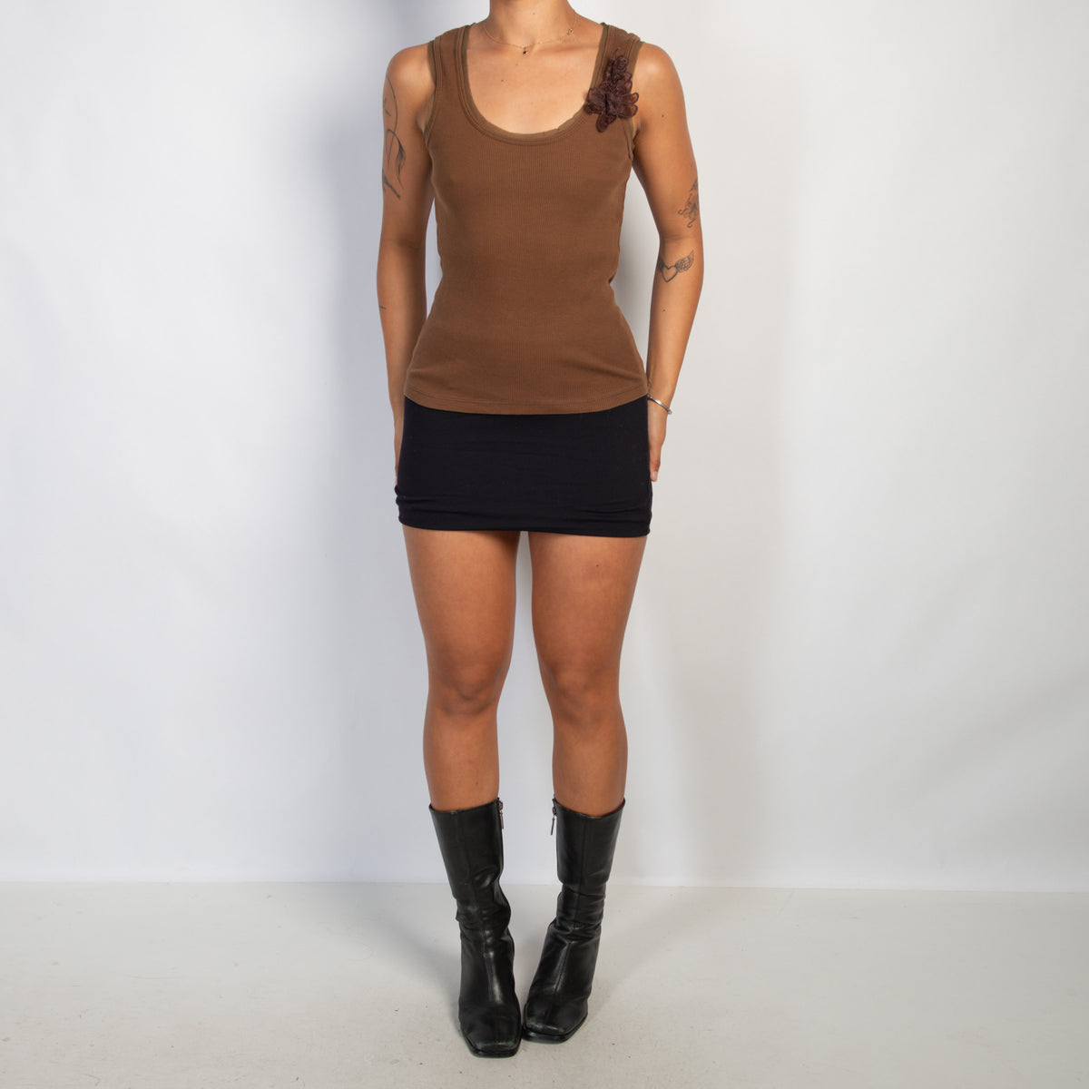 BROWN RIB TANK TOP