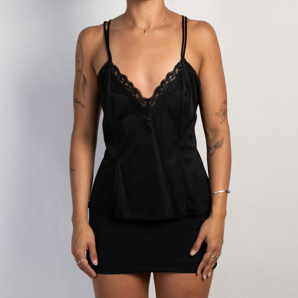 BLACK LACE SLIP CAMISOLE