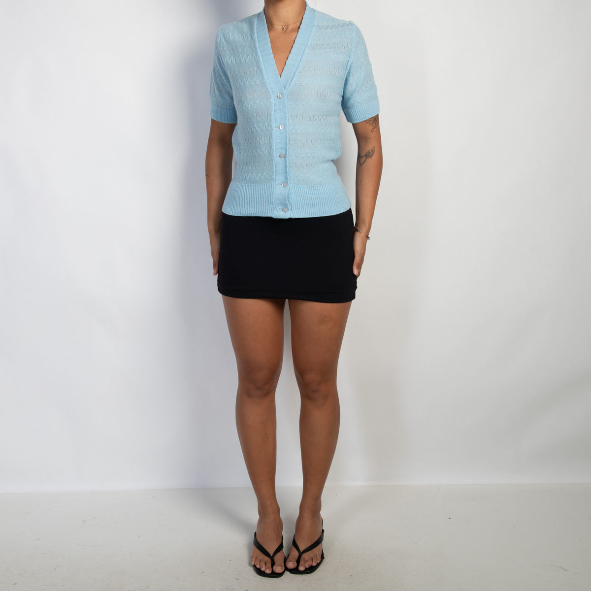 BLUE SHORT SLEEVE CARDIGAN
