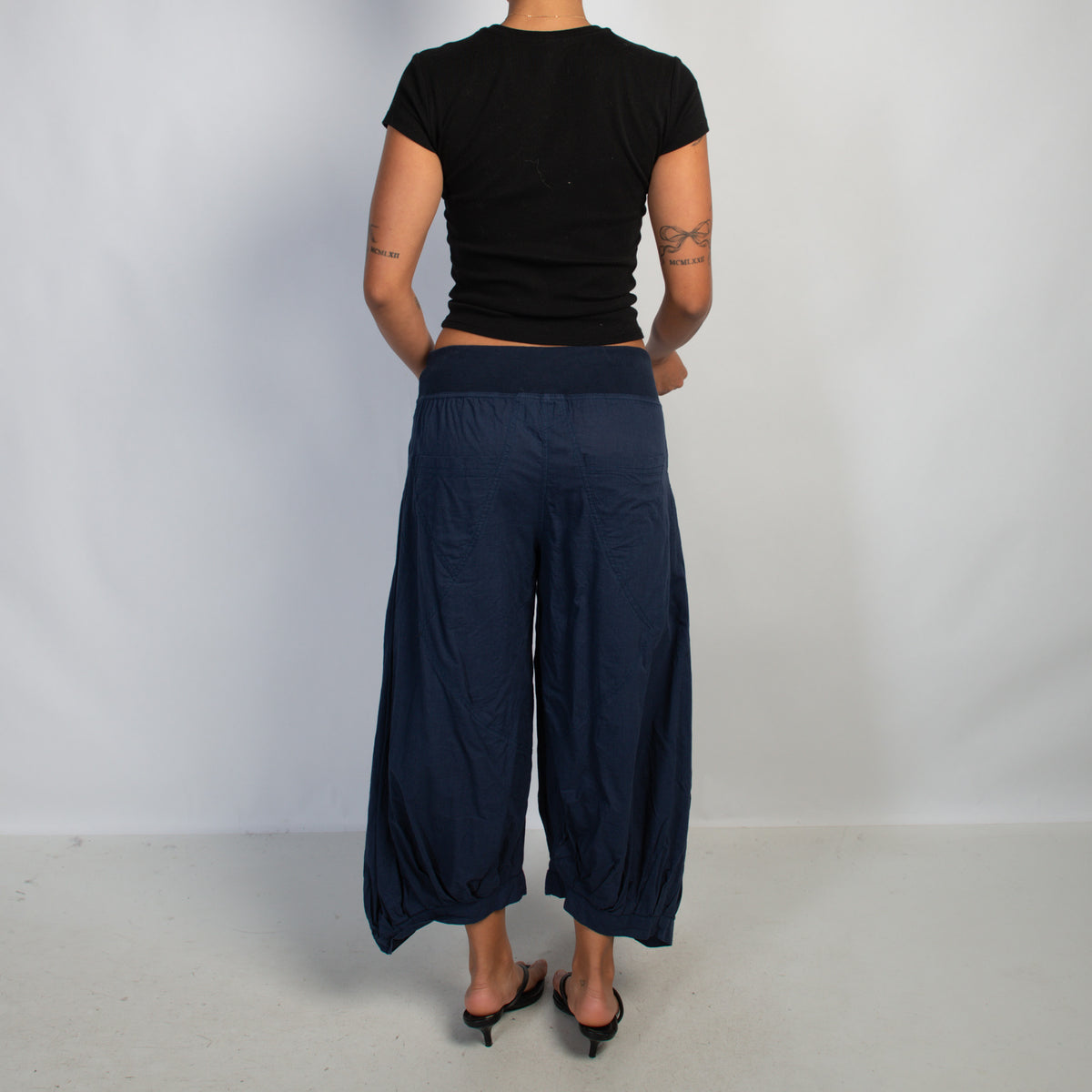 NAVY COTTON PANTS