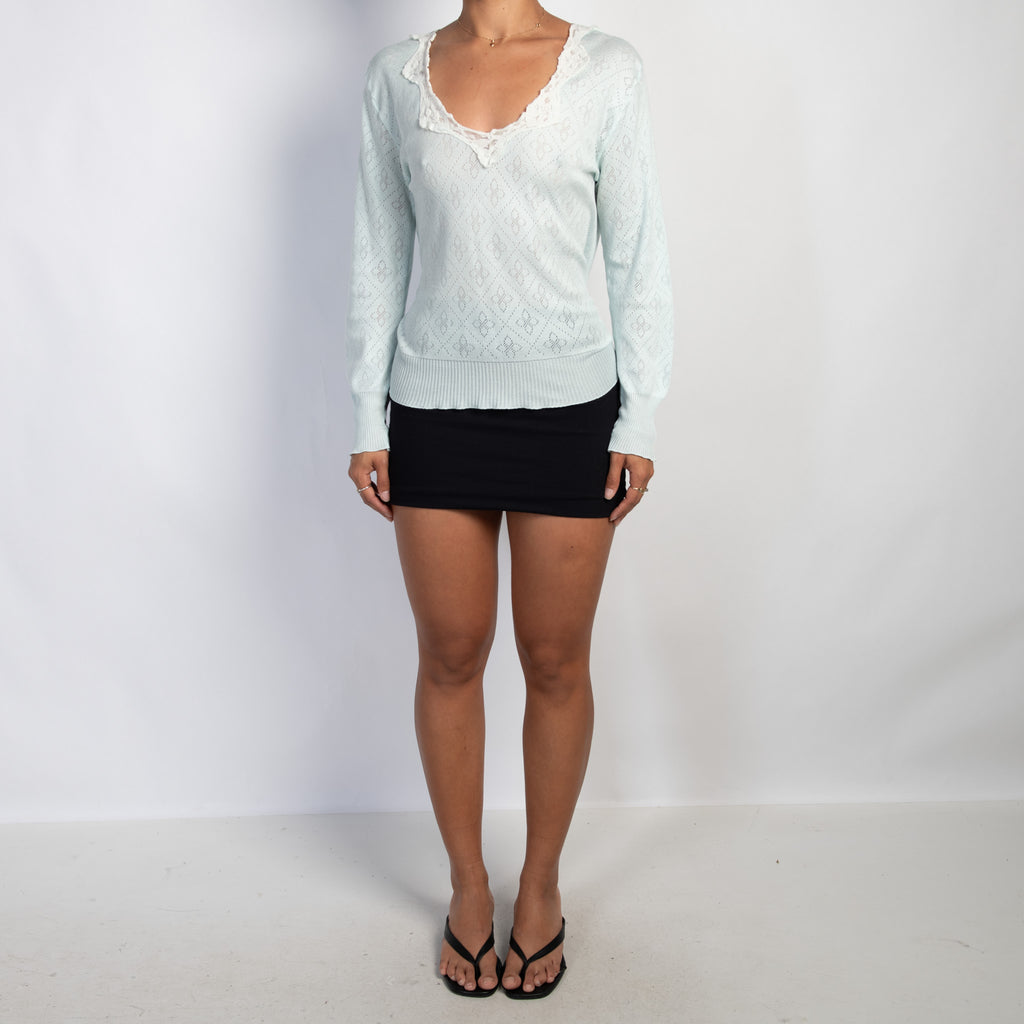 BLUE POINTELLE TOP