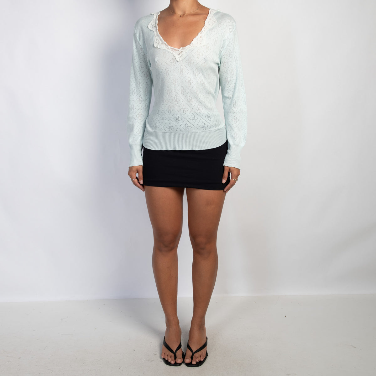 BLUE POINTELLE TOP