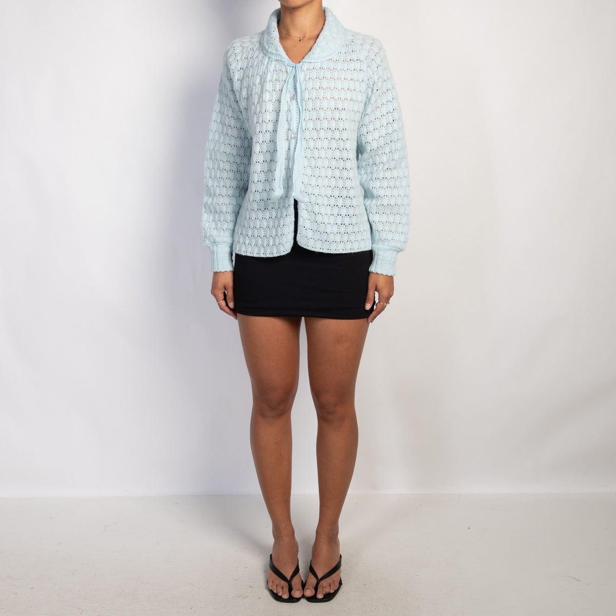 BLUE KNIT CARDIGAN